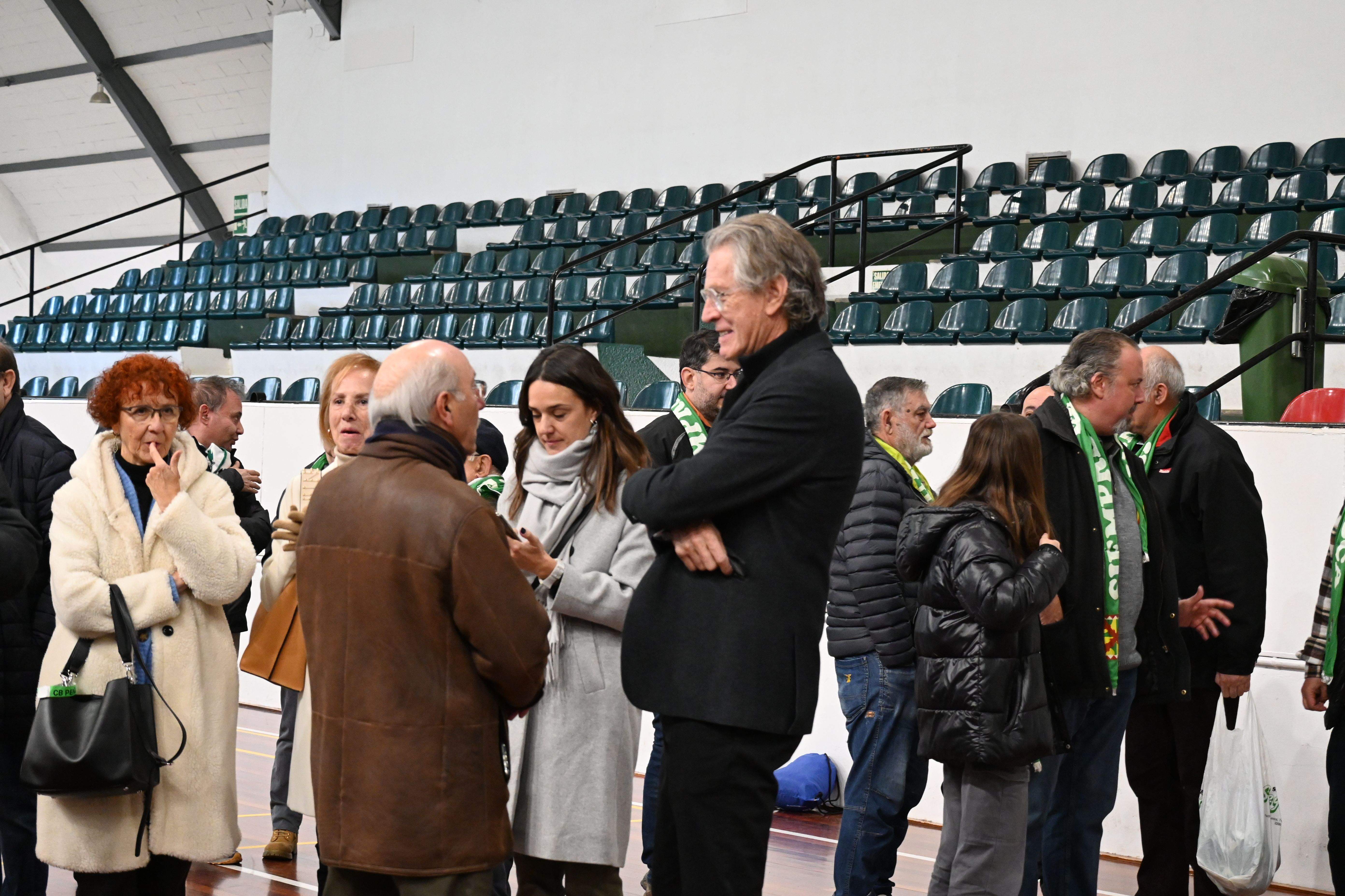 Reencuentro en el viejo Pabellón del Parque. Foto Carlos Jalle