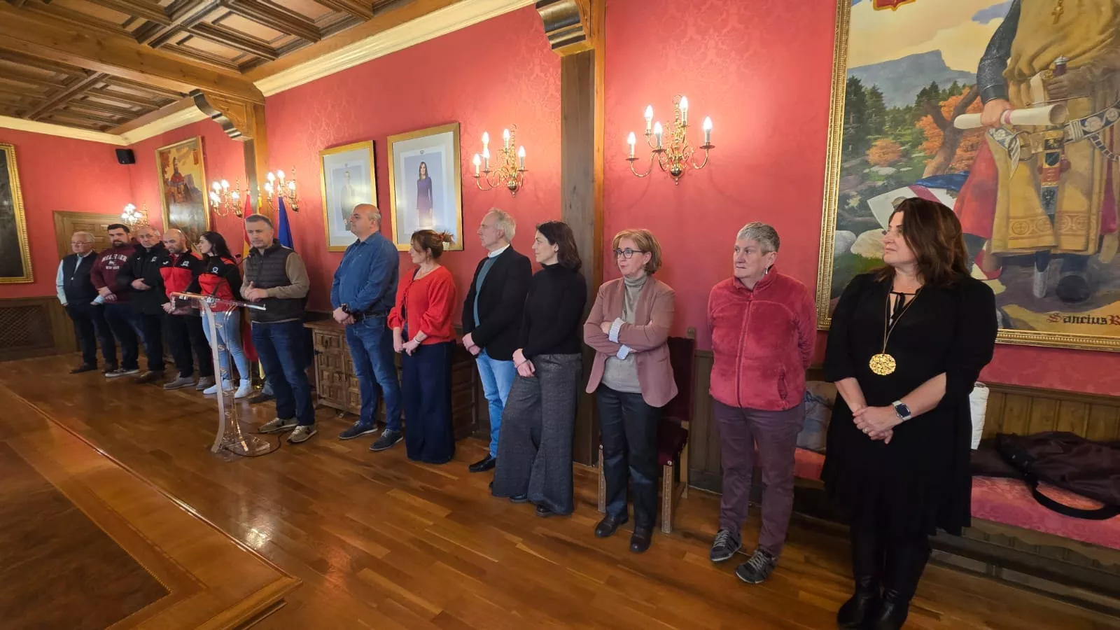 Recepción del Ayuntamiento al Club Hielo Jaca. Foto: Rebeca Ruiz/Jacetania Express