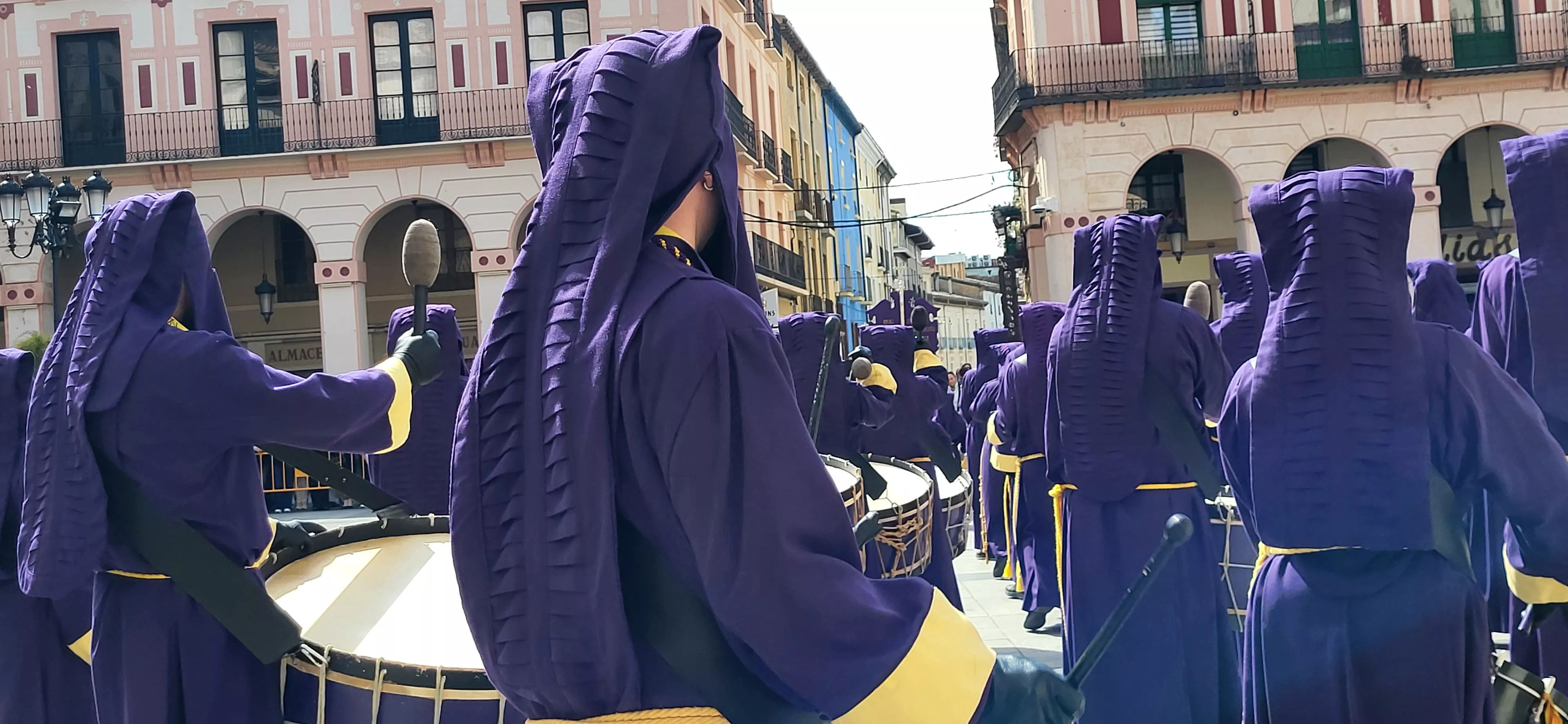 Concentración de Bandas de la Semana Santa oscense. Foto Mercedes Manterola