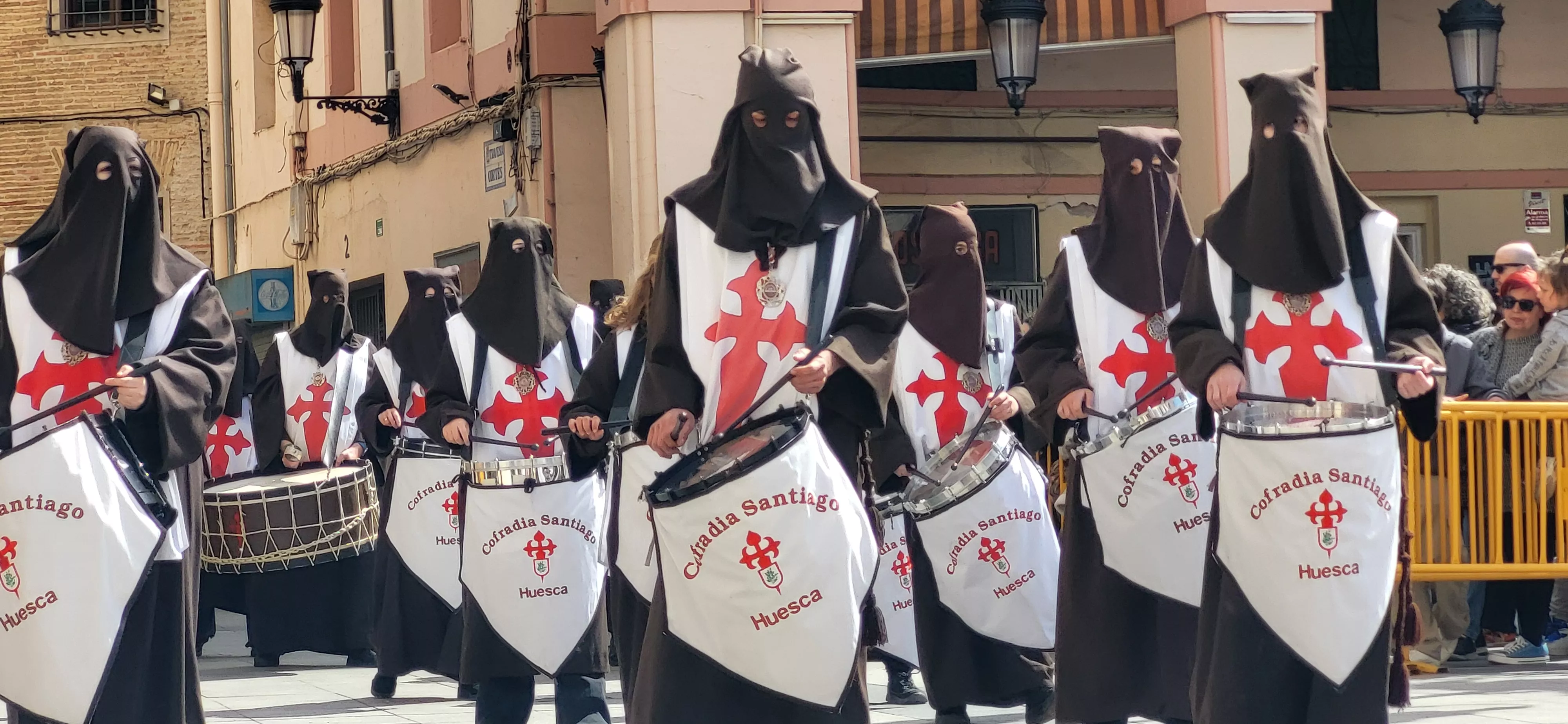 Concentración de Bandas de la Semana Santa oscense. Foto Mercedes Manterola