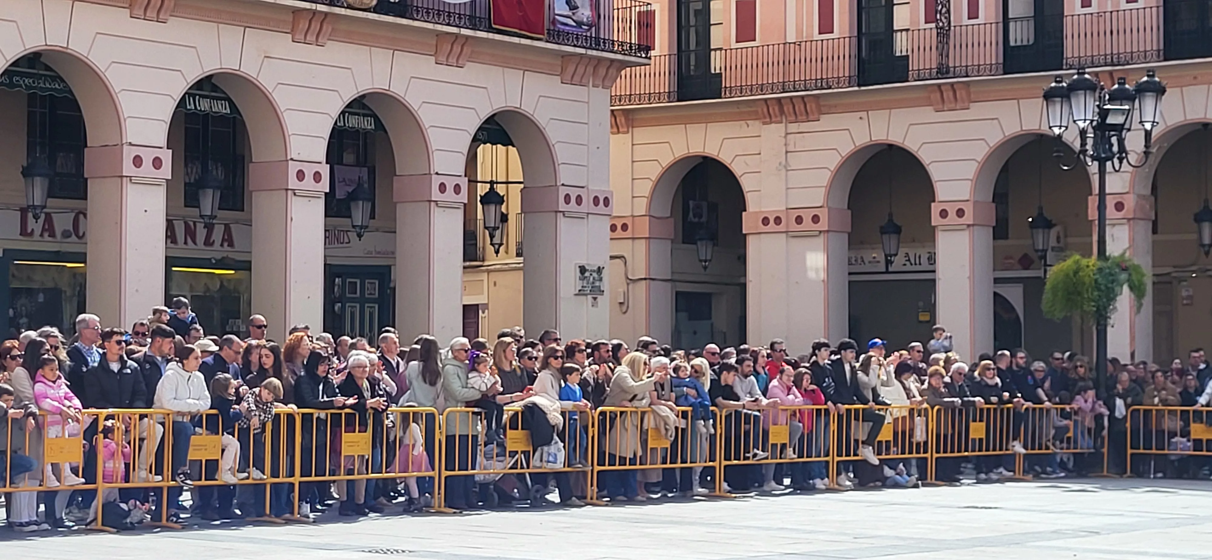 Concentración de Bandas de la Semana Santa oscense. Foto Mercedes Manterola