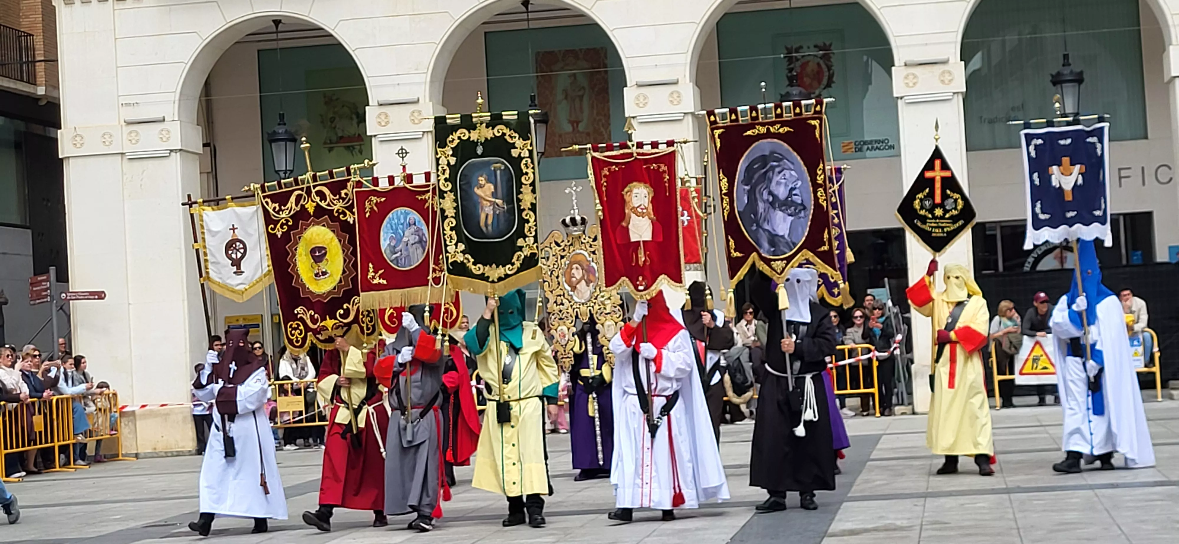 Concentración de Bandas de la Semana Santa oscense. Foto Mercedes Manterola