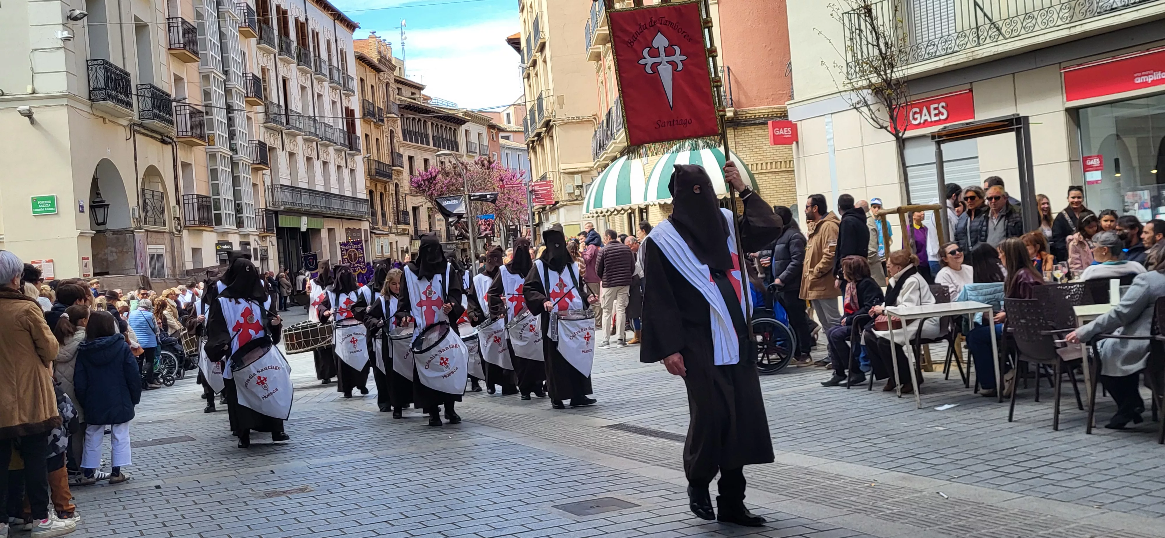 Concentración de Bandas de la Semana Santa oscense. Foto Mercedes Manterola