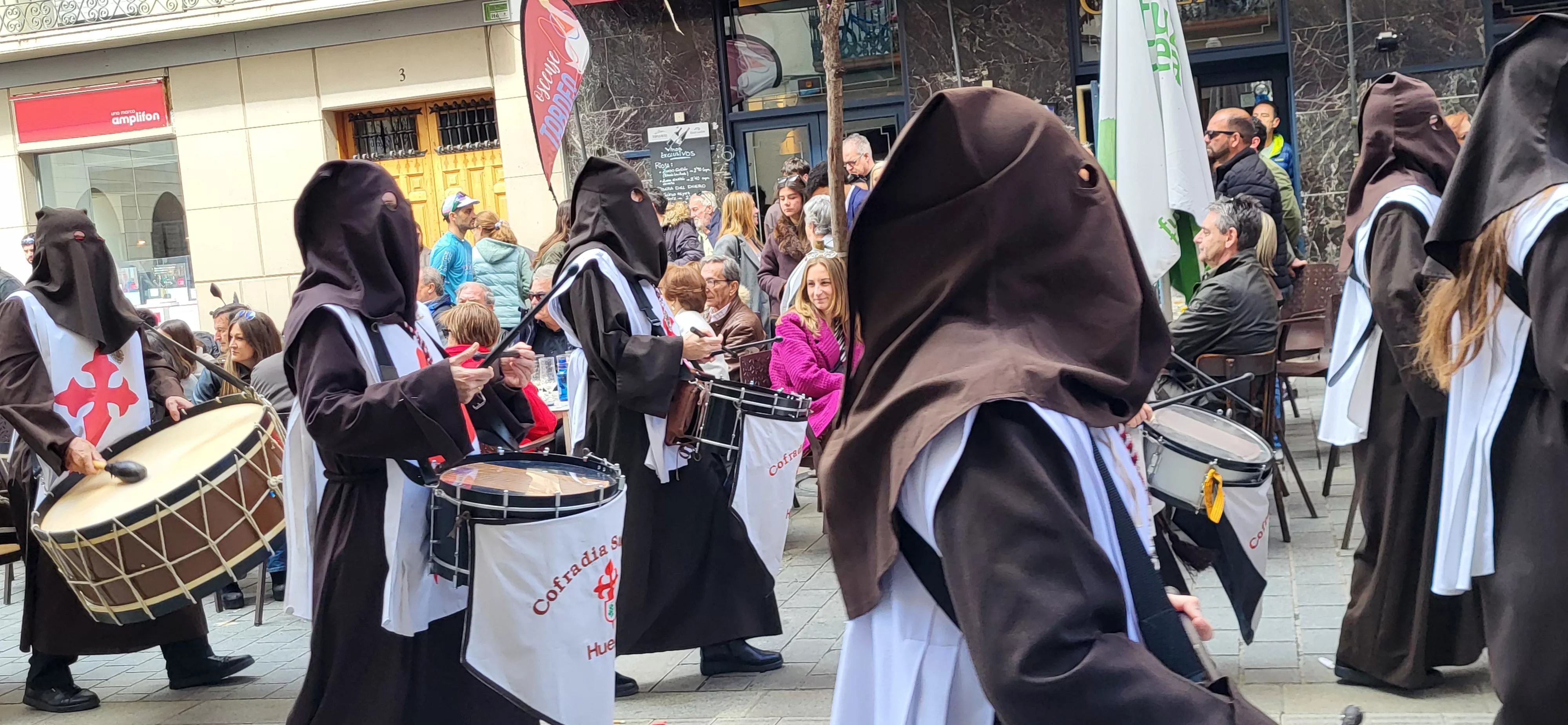 Concentración de Bandas de la Semana Santa oscense. Foto Mercedes Manterola