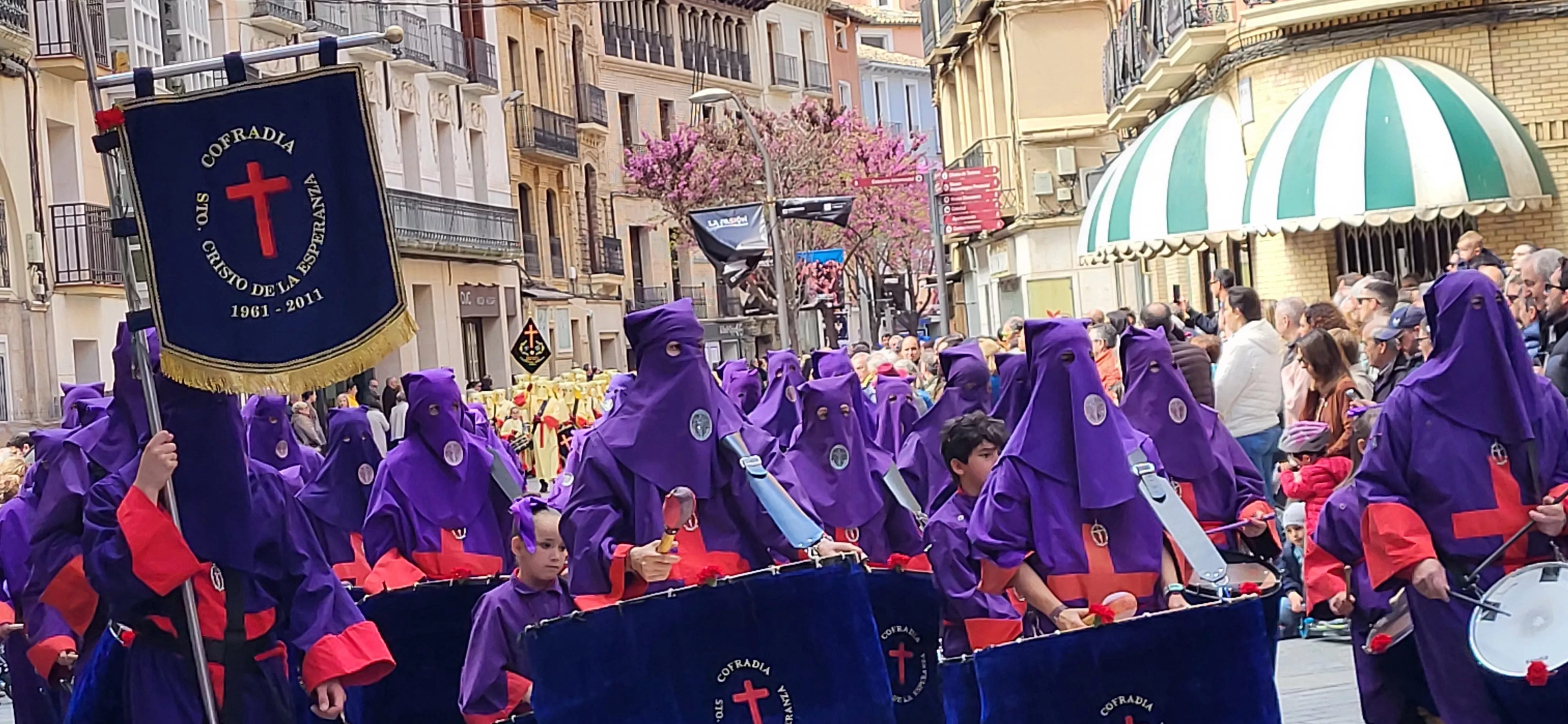Concentración de Bandas de la Semana Santa oscense. Foto Mercedes Manterola