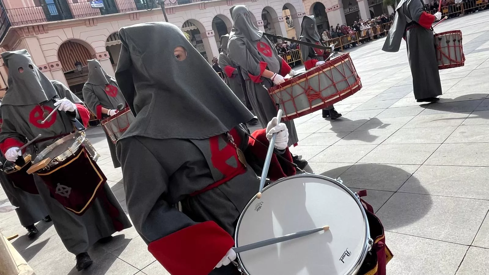 Concentración de Bandas de la Semana Santa oscense. Foto Mercedes Manterola