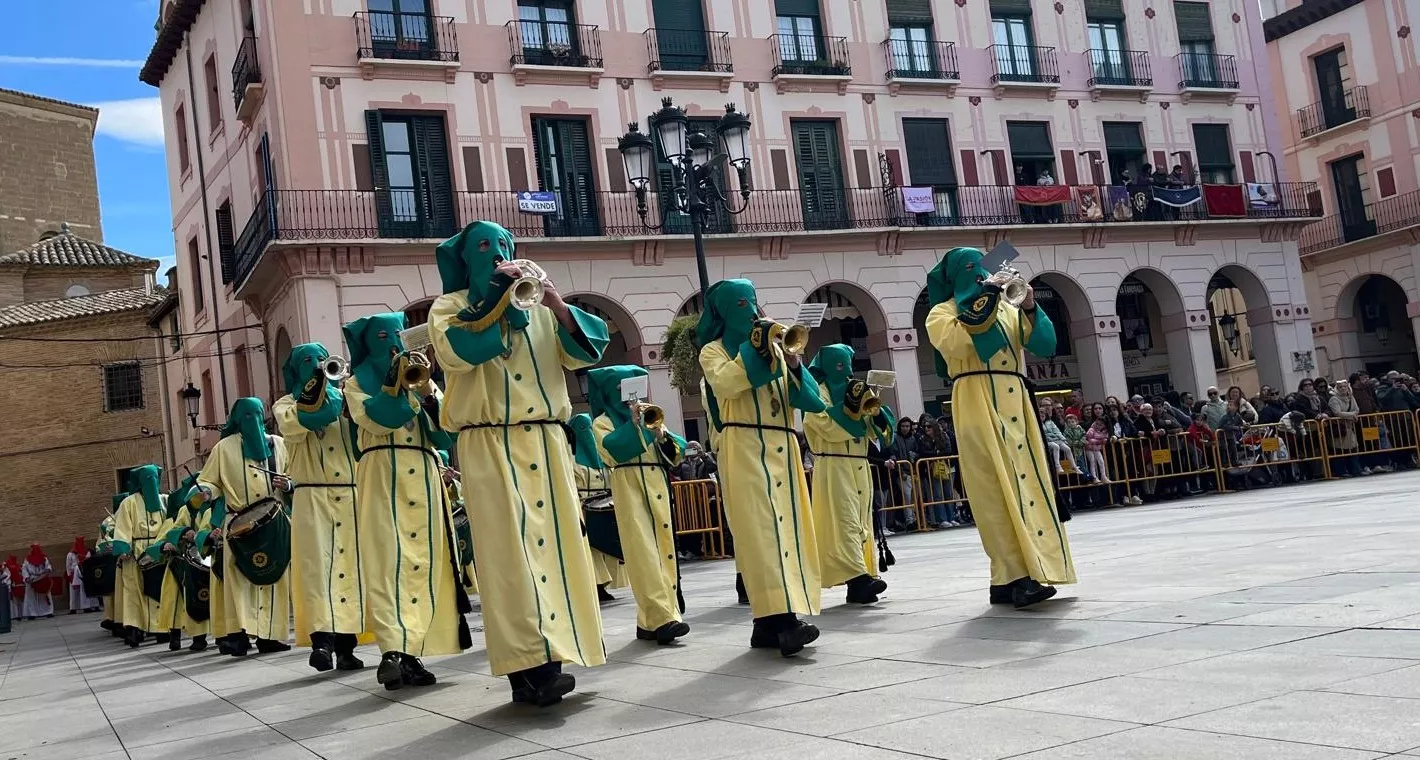 Concentración de Bandas de la Semana Santa oscense. Foto Mercedes Manterola