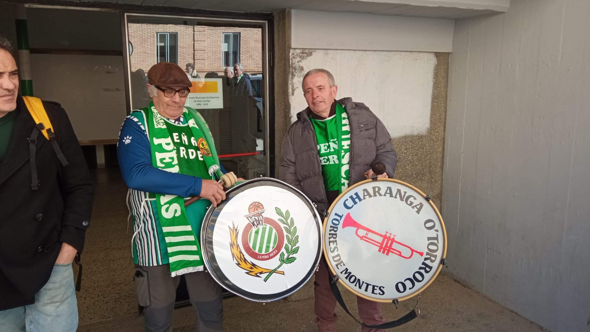 Reencuentro en el viejo Pabellón del Parque. Foto José María Pardina.