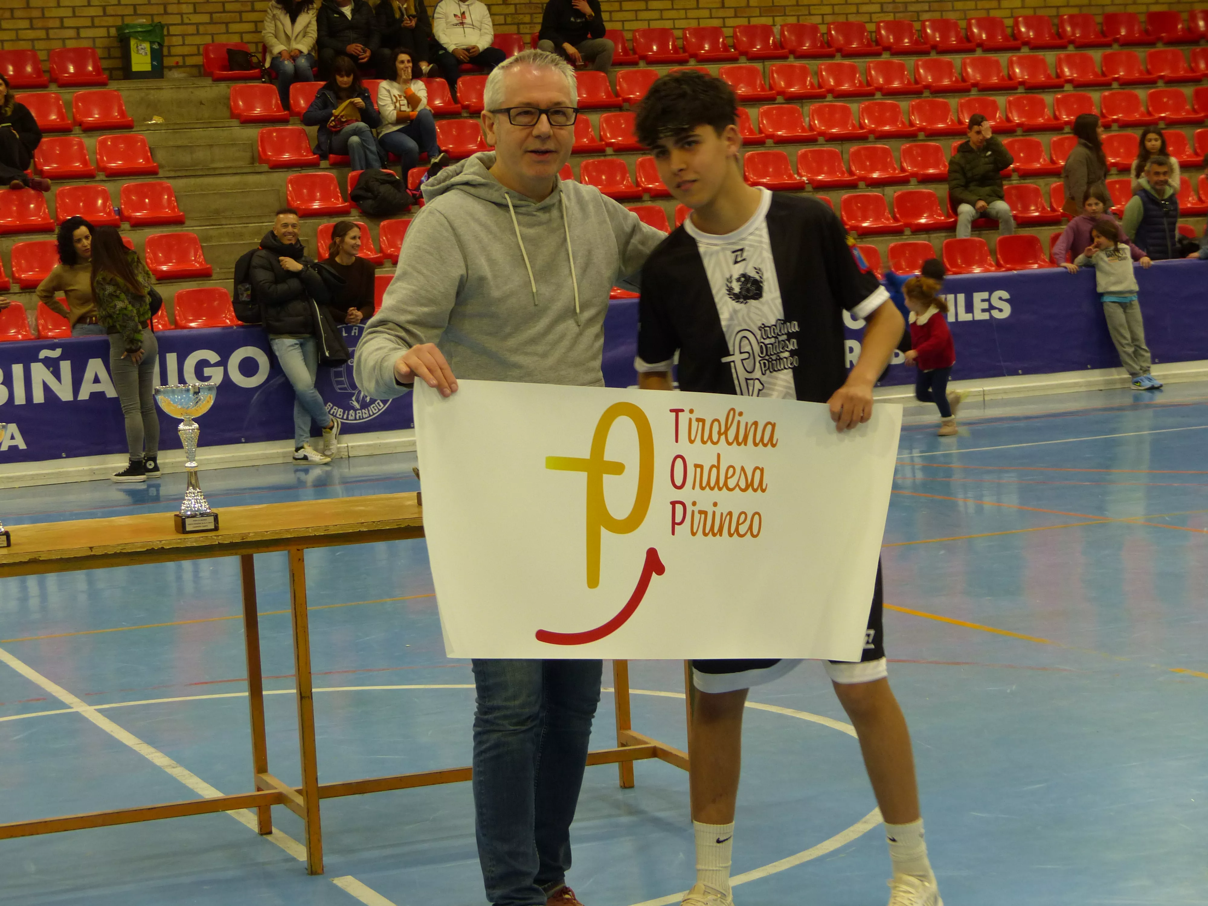Cadete, mejor jugador Erik Tirado. Foto: Andrés Alcaraz.