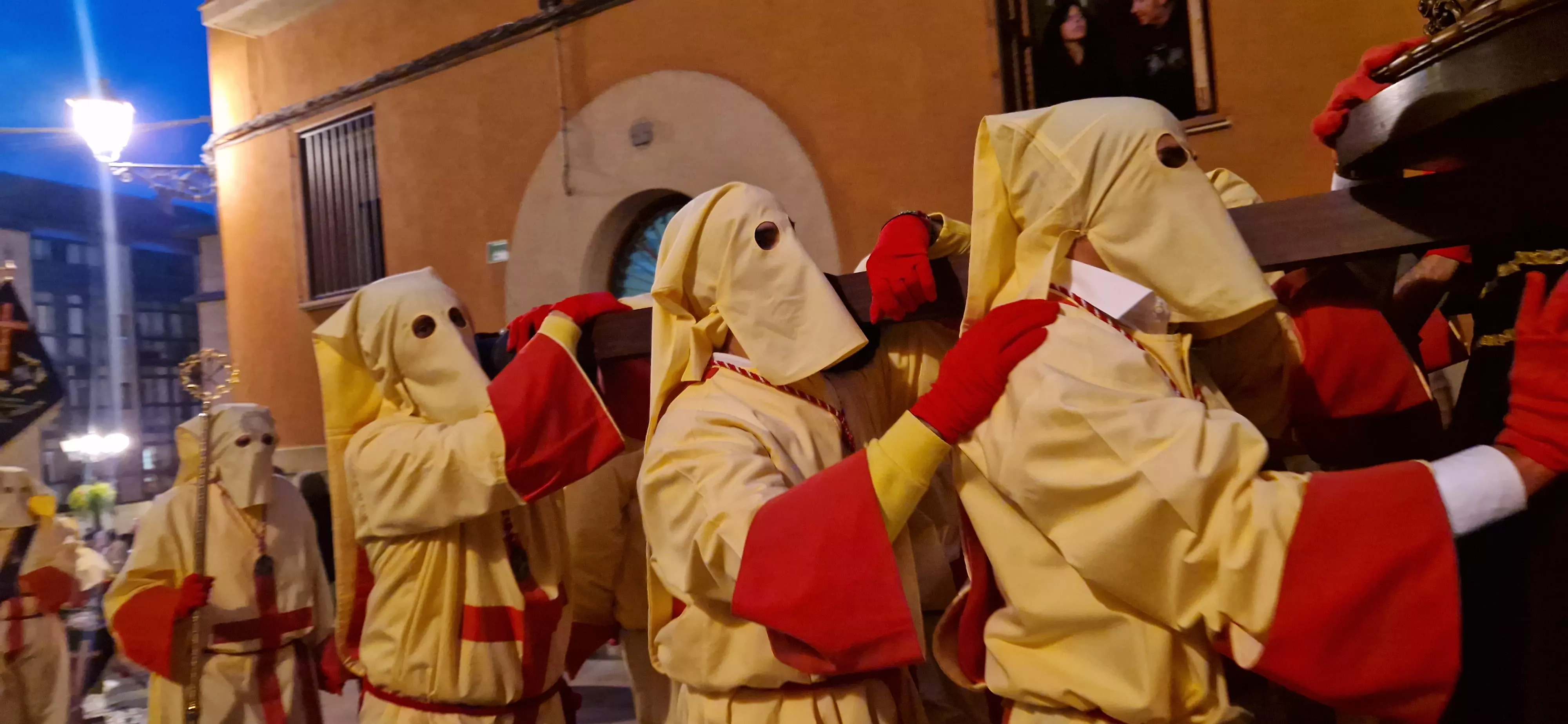 Procesión del Santo Entierro. Foto Myriam Martínez