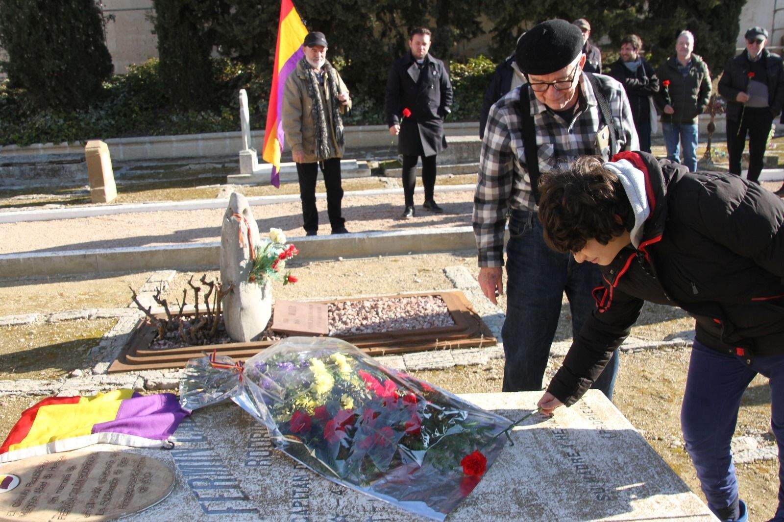 Imágenes de la visita de Fermín Galán Rubí. Foto Carlos Neofato