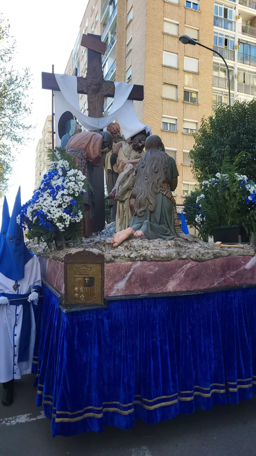 Procesión del Descendimiento desde el Barrio de la Encarnación. 