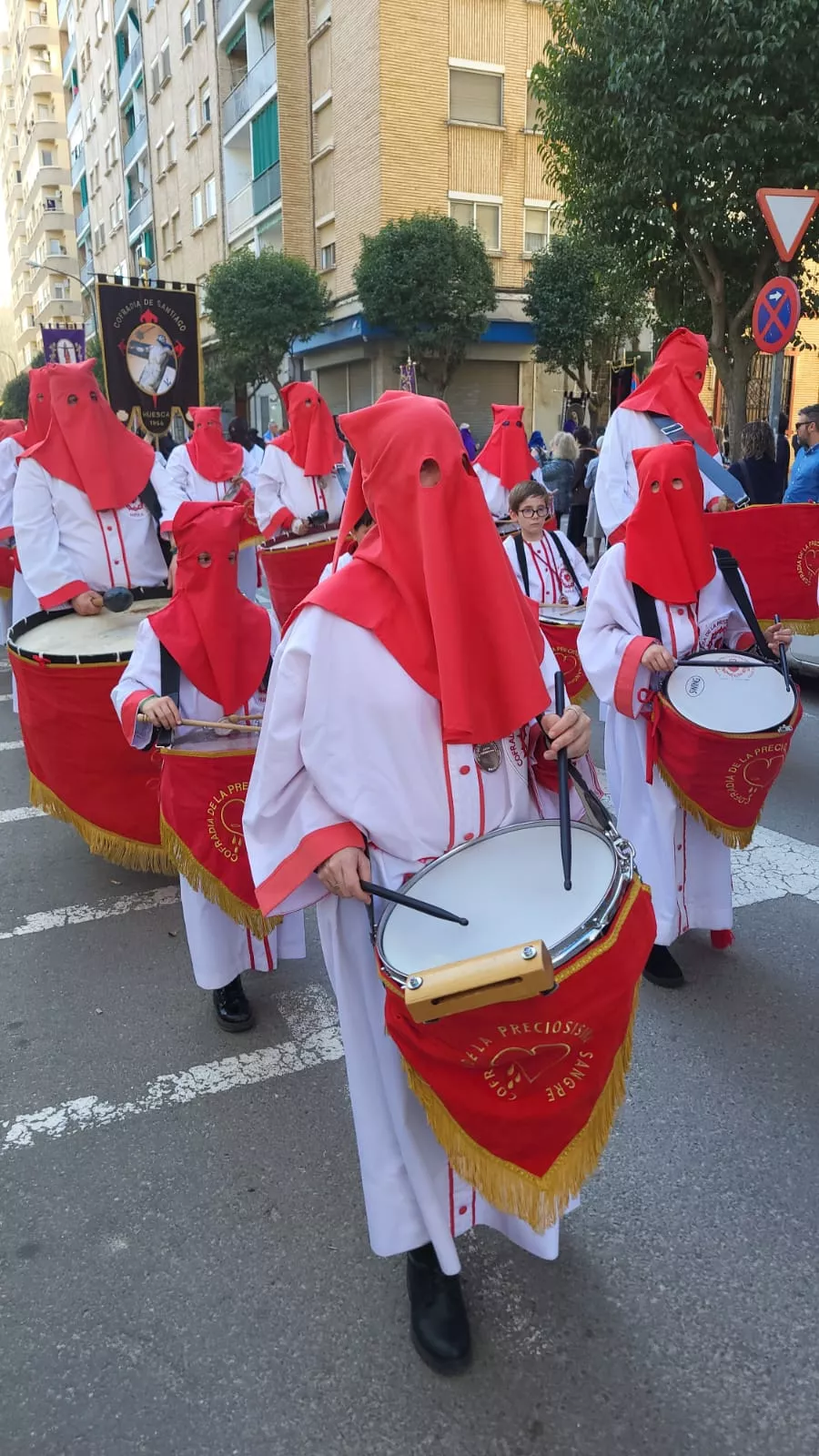 Procesión del Descendimiento desde el Barrio de la Encarnación. 