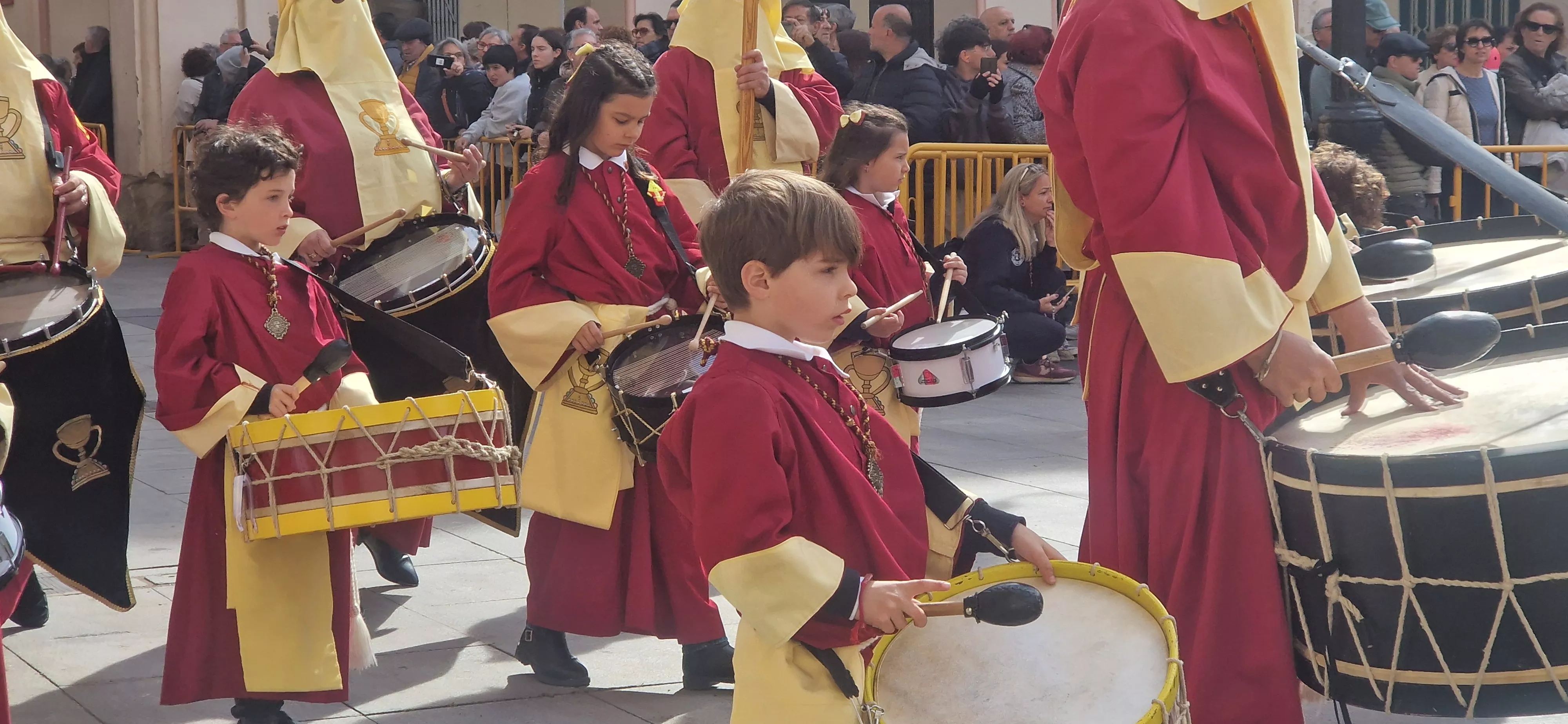 Concentración de Bandas de la Semana Santa oscense. Foto Myriam Martínez