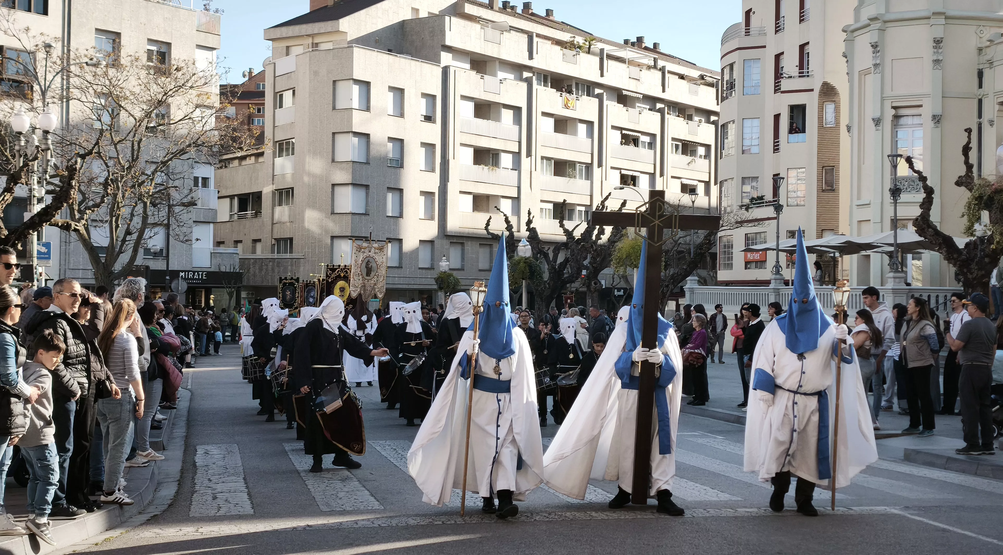 Procesión del Descendimiento desde el Barrio de la Encarnación. Foto María José Sampietro