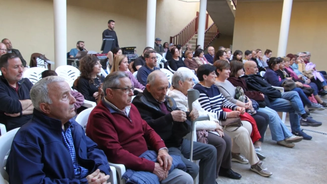 Ay Carmela en el Corral de Comedias de Robres. Foto Carlos Neofato