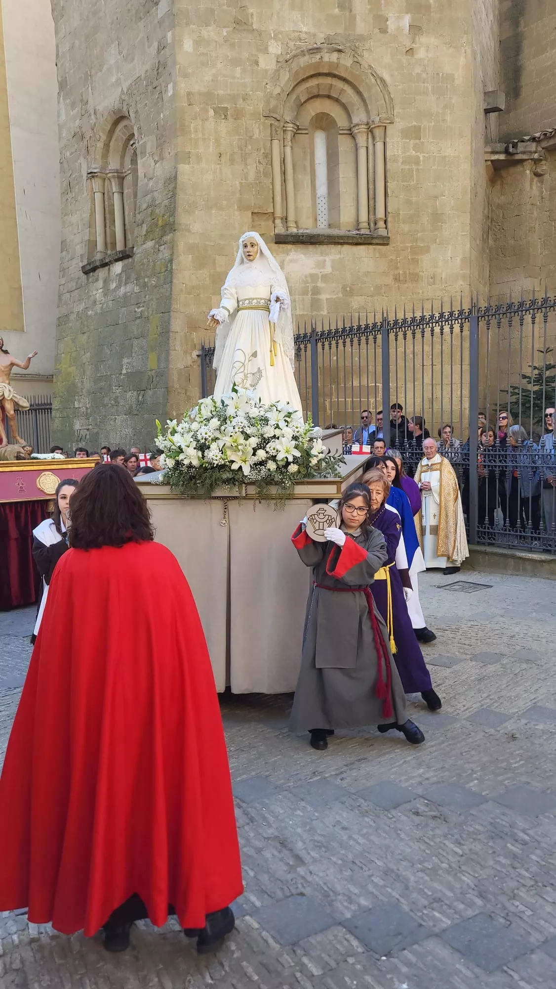  Procesión del Cristo Resucitado en Huesca. Foto Javier García Antón