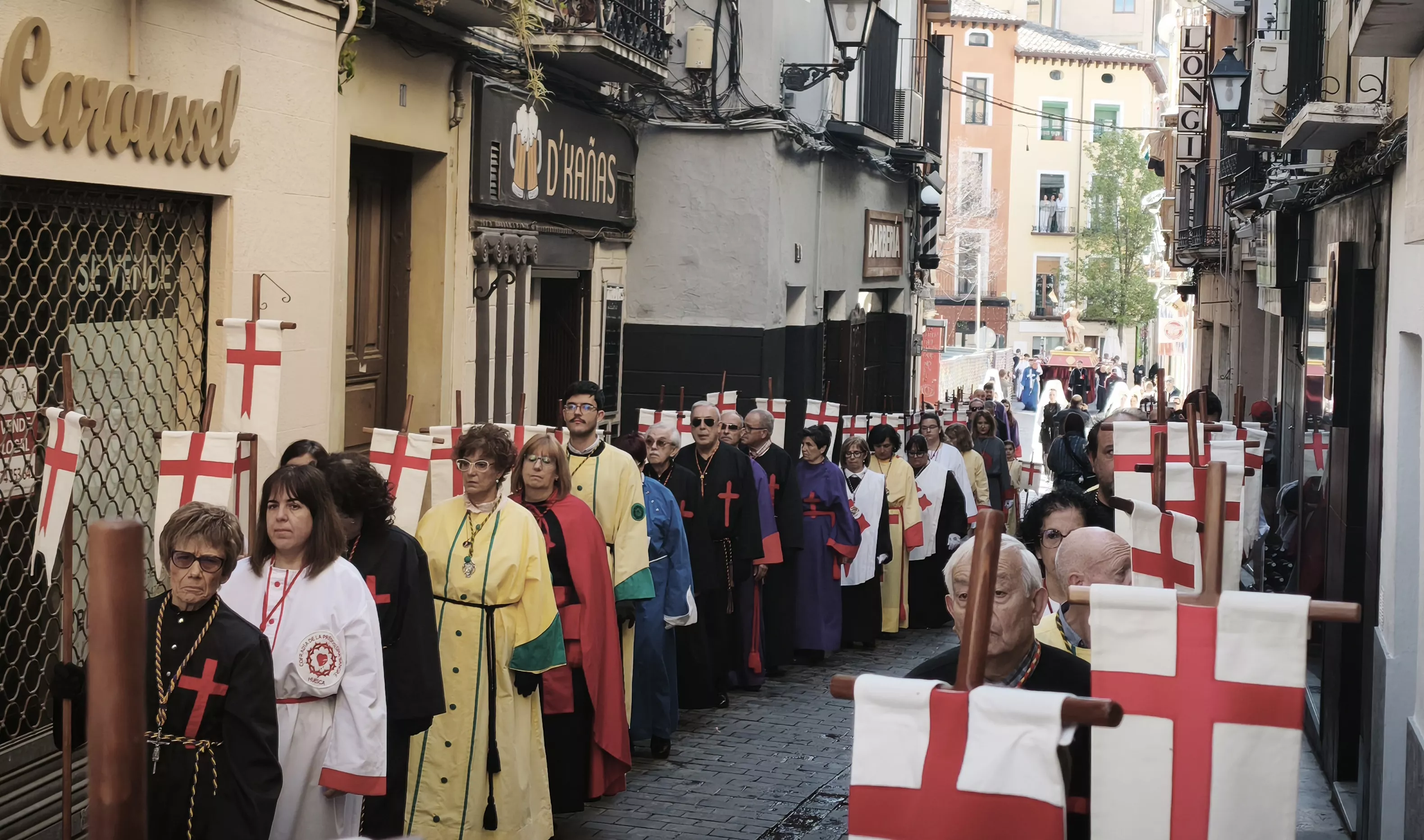  Procesión del Cristo Resucitado en Huesca. Foto María José Sampietro