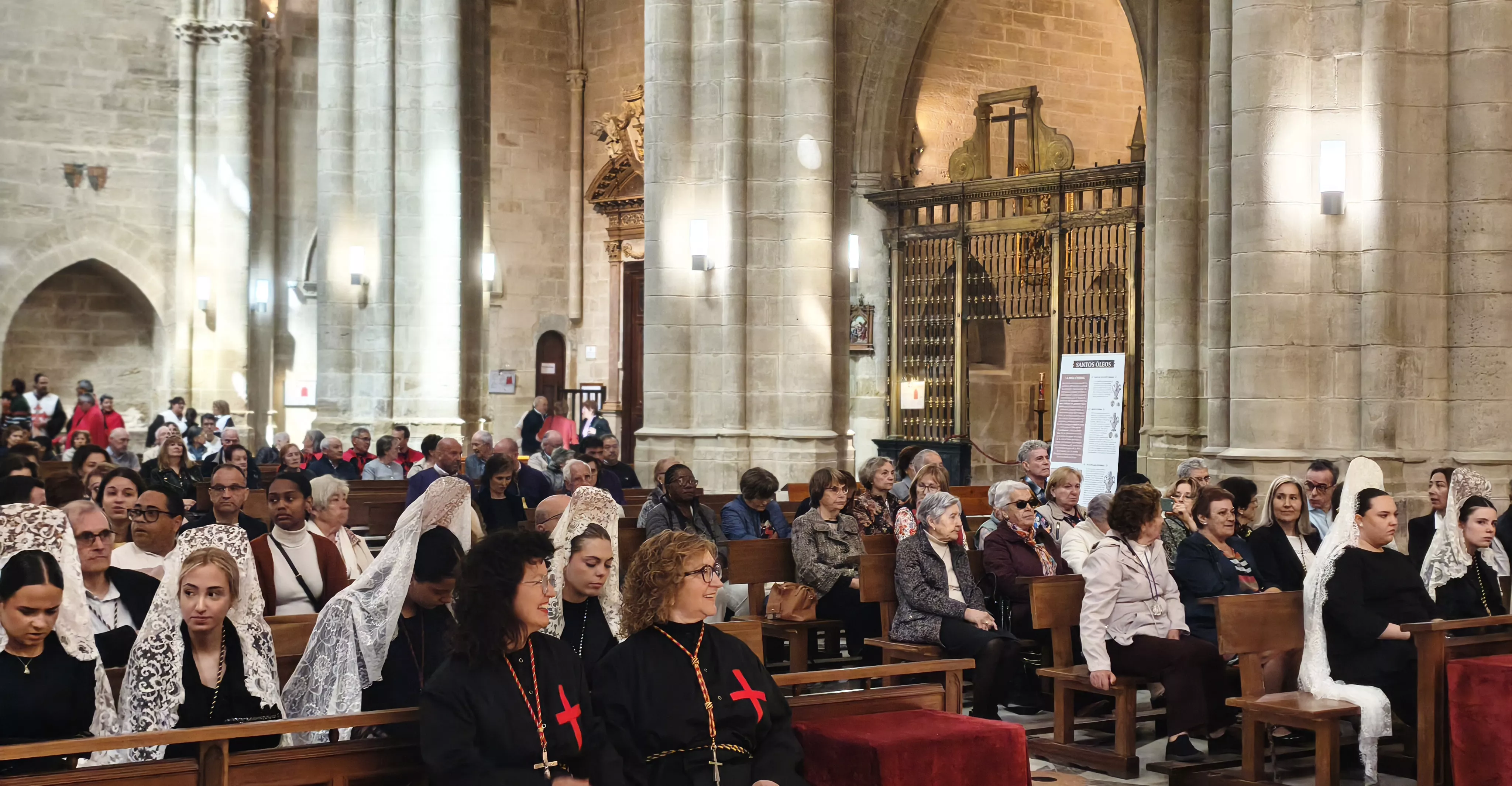  Procesión del Cristo Resucitado en Huesca. Foto María José Sampietro