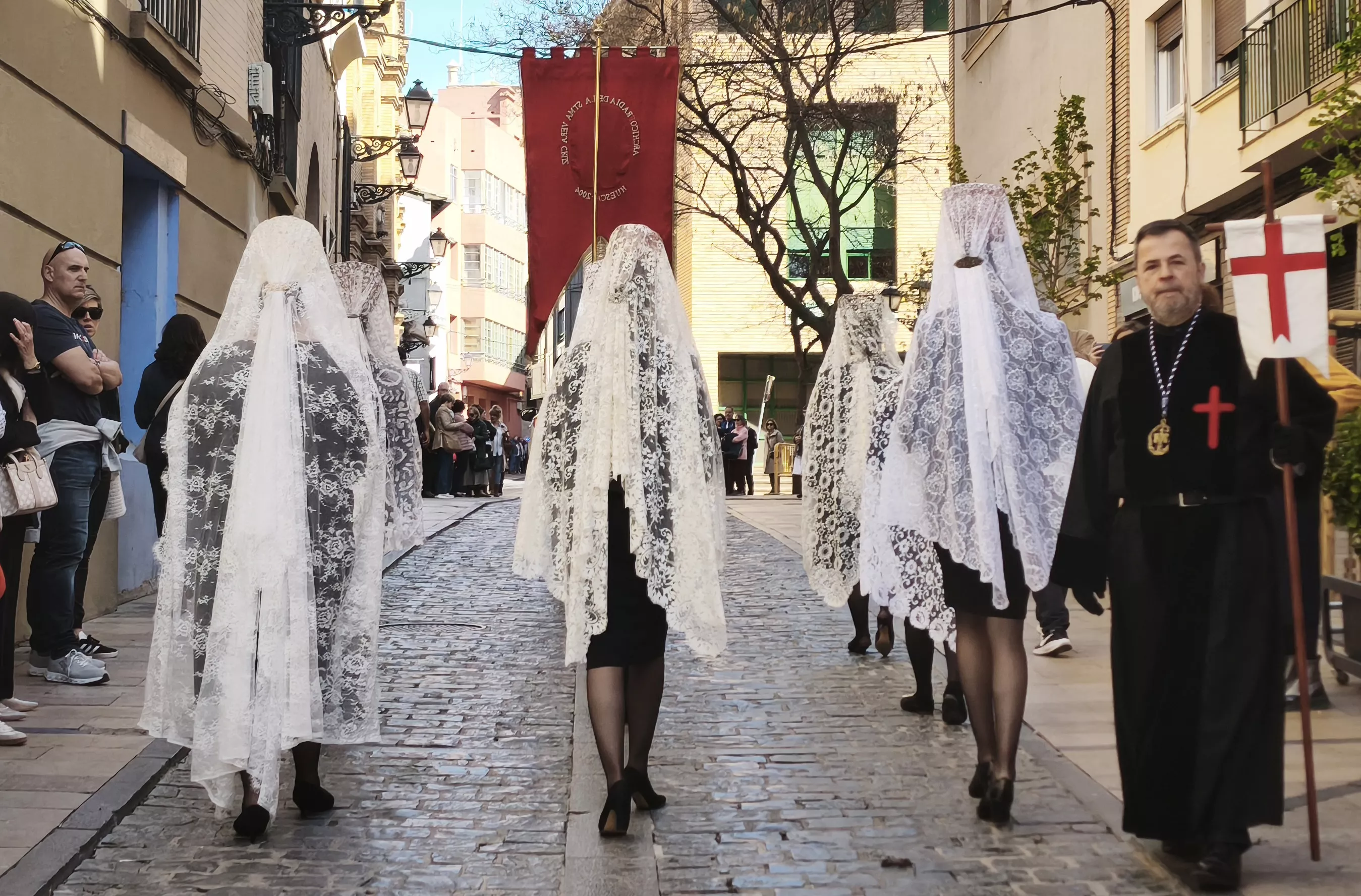  Procesión del Cristo Resucitado en Huesca. Foto María José Sampietro