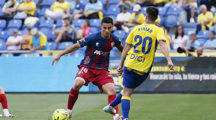 Jesús Álvarez: "Ha habido un cambio de actitud muy grande respecto a los últimos partidos". Foto: SD Huesca
