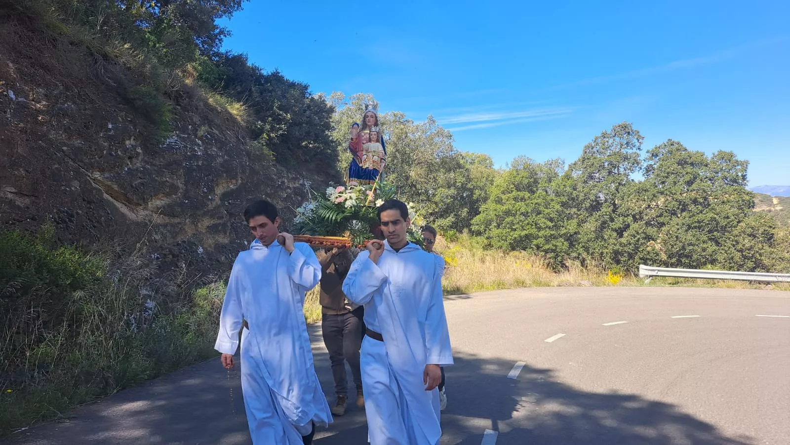Romería del Lunes de Pascua al Monasterio de El Pueyo