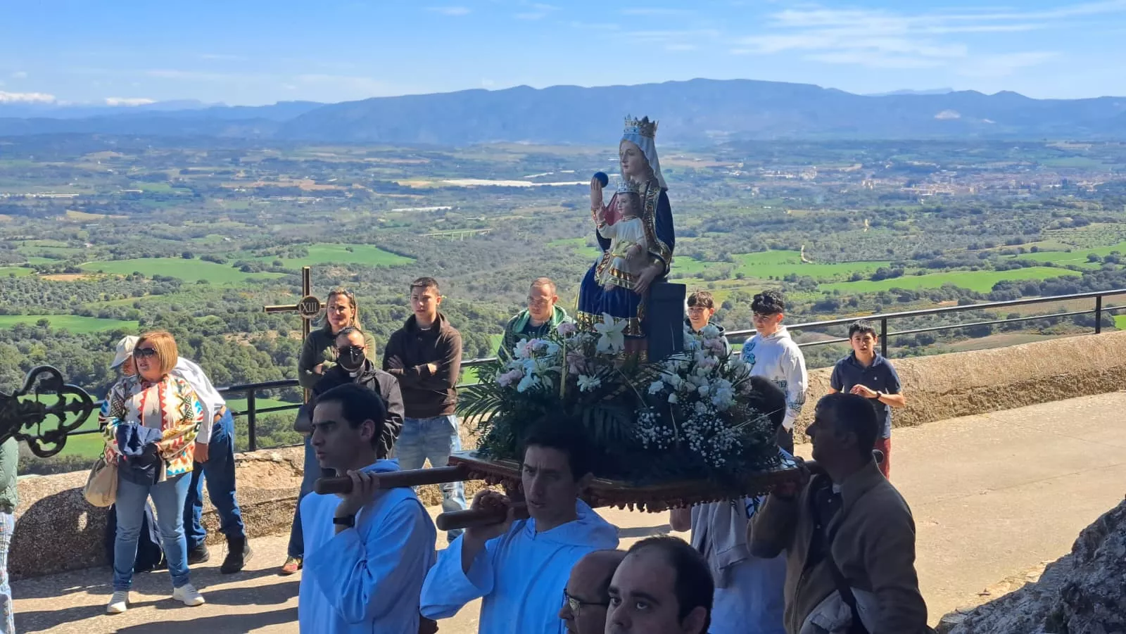 Romería del Lunes de Pascua al Monasterio de El Pueyo