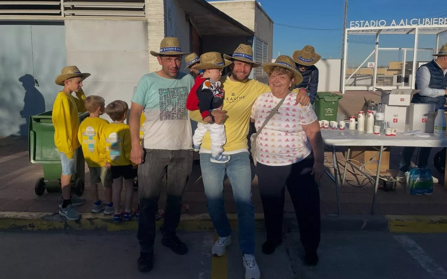 Celebración del Día de la Alegría en Monzón