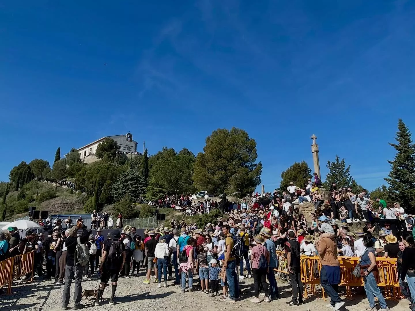 Celebración del Día de la Alegría en Monzón