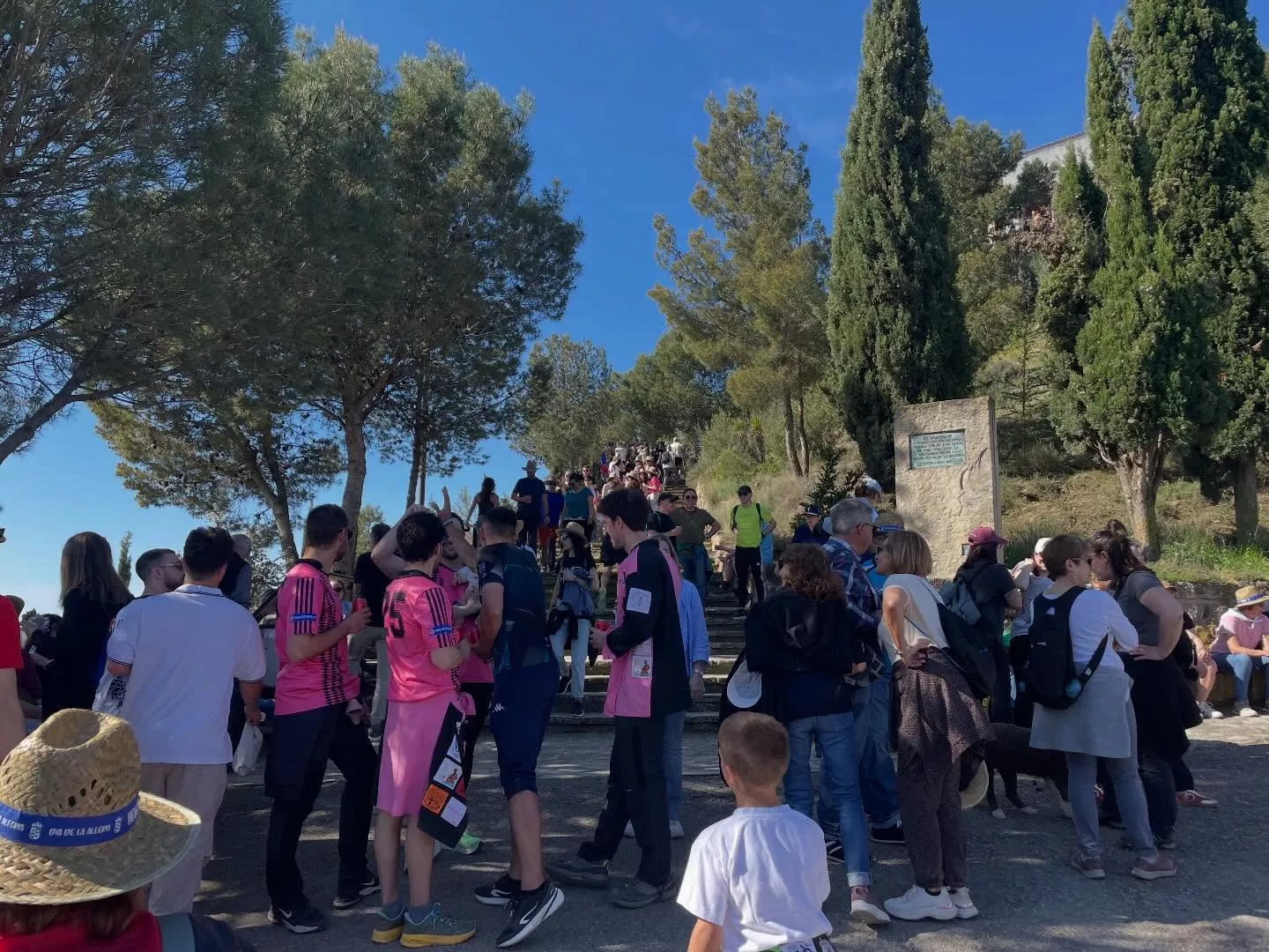 Celebración del Día de la Alegría en Monzón