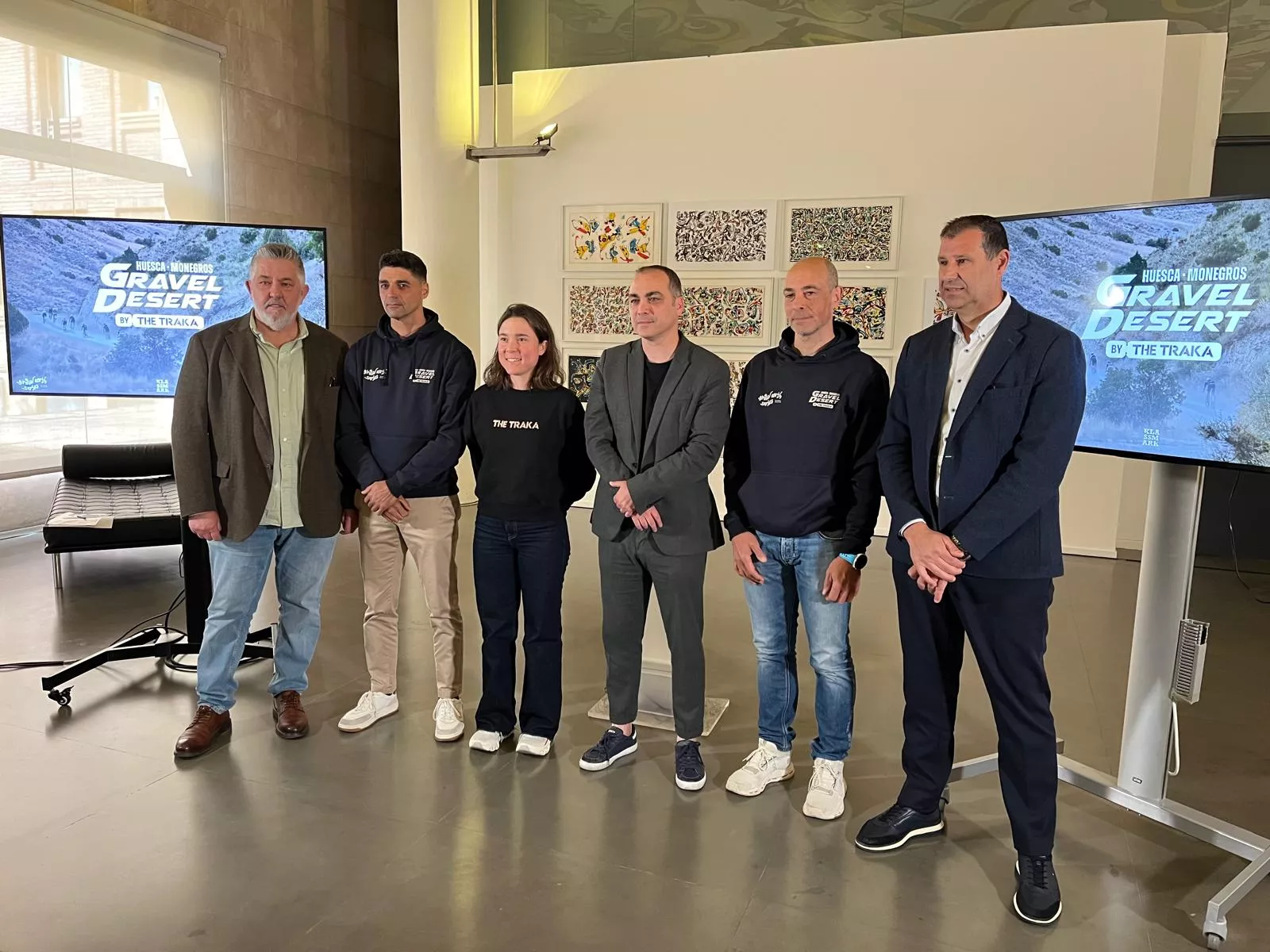 Presentación de la Gravel Desert Huesca-Monegros by The Traka. Foto: Adri Mora