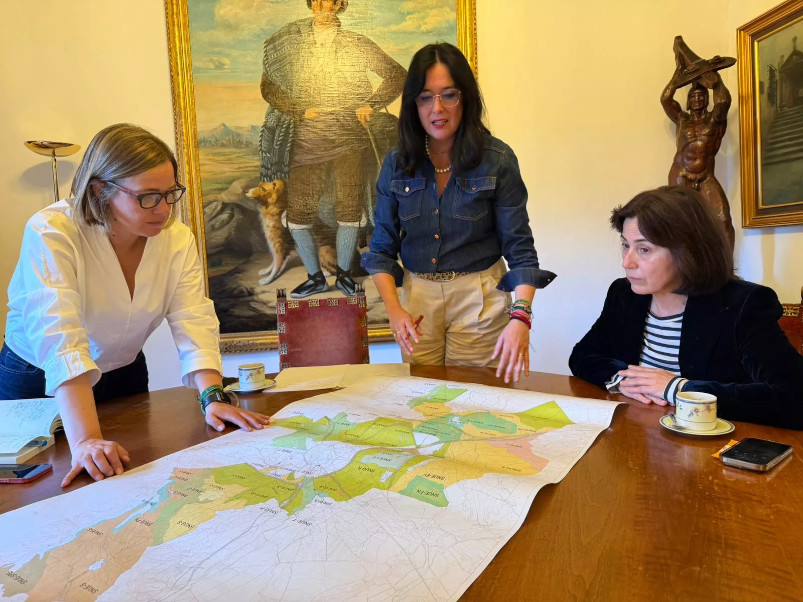 Reunión mantenida entre el Ayuntamiento y CEOE-Cepyme.