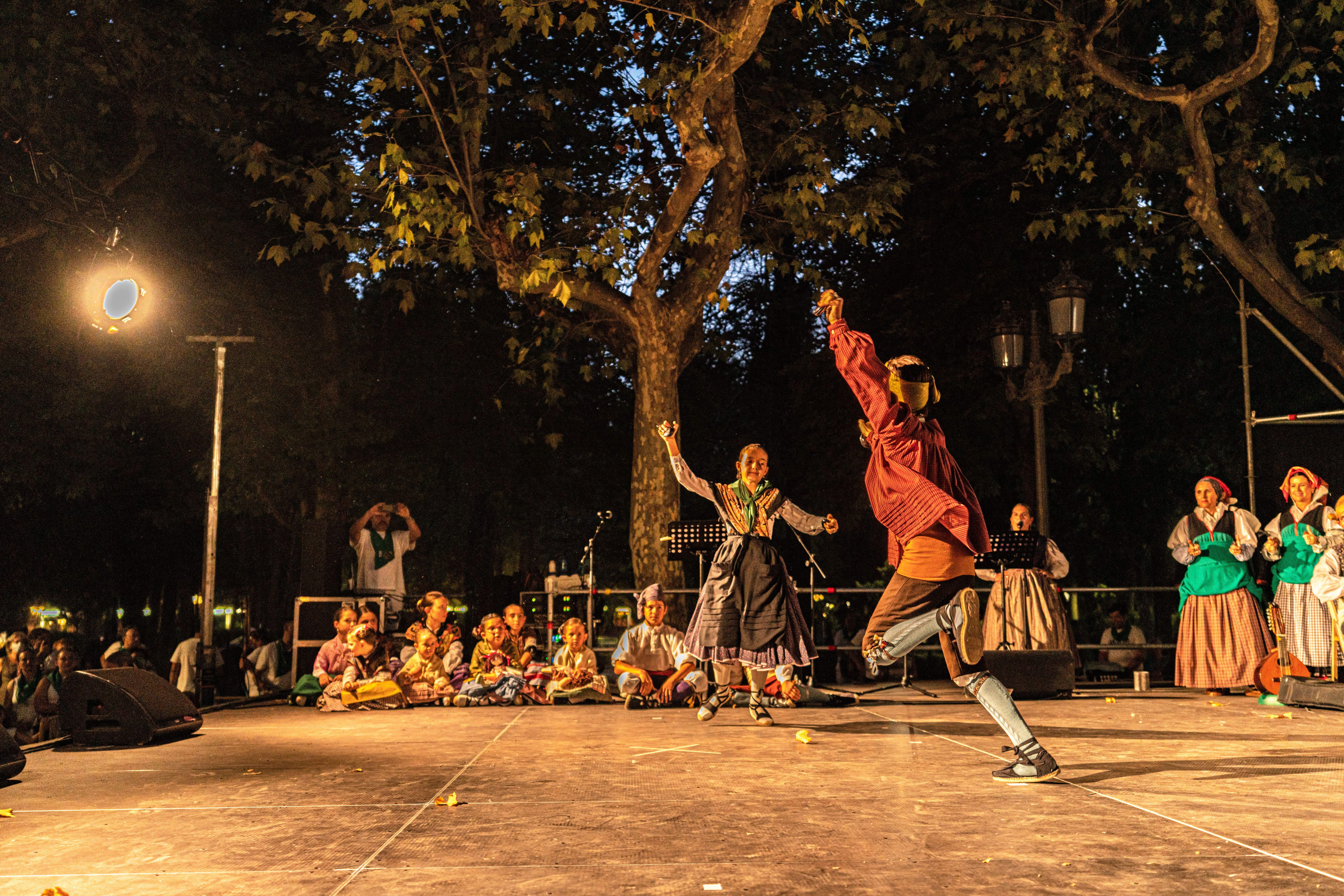 Agrupación Folclórica Santa Cecilia. Foto José Antonio Terrón 
