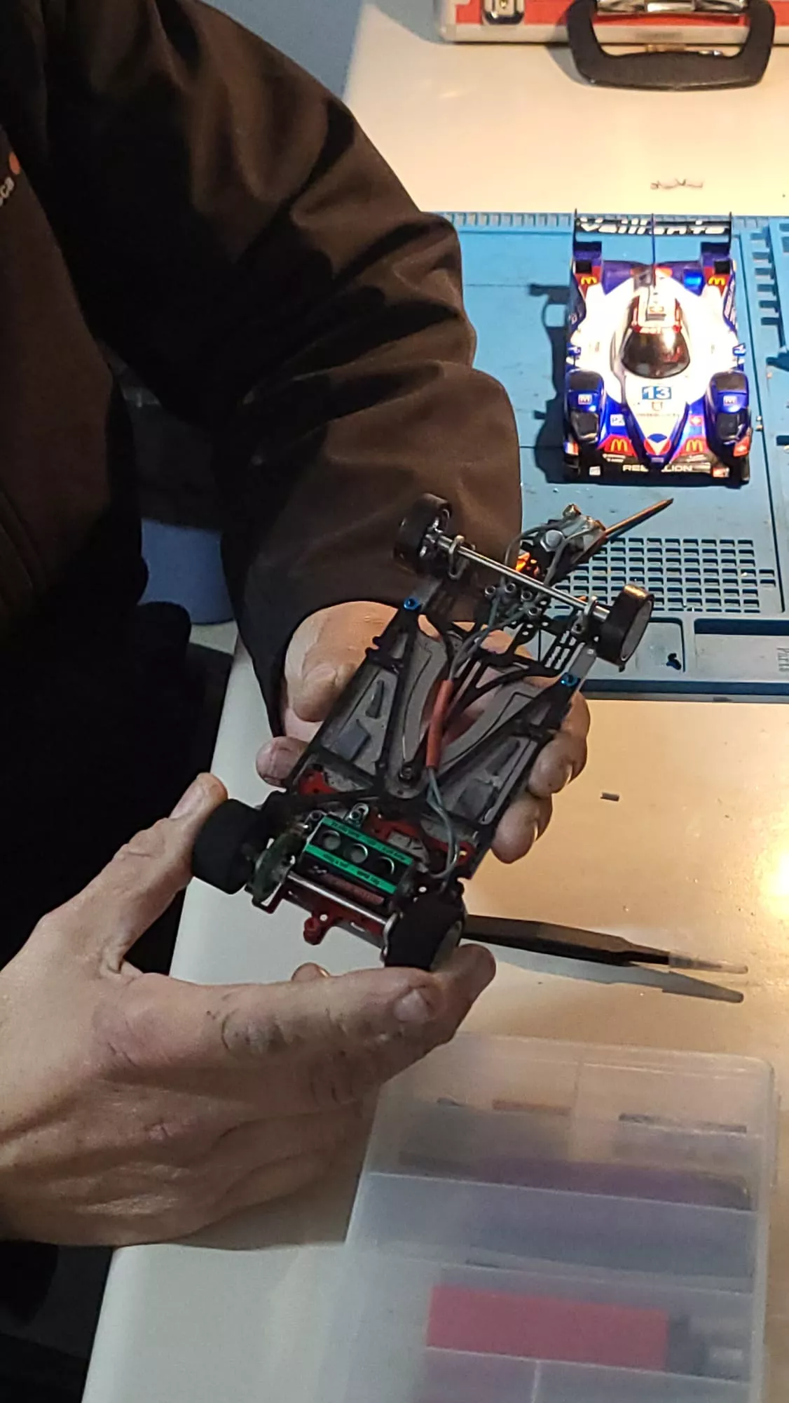 Osca Slot, el vertiginoso universo de los coches en miniatura