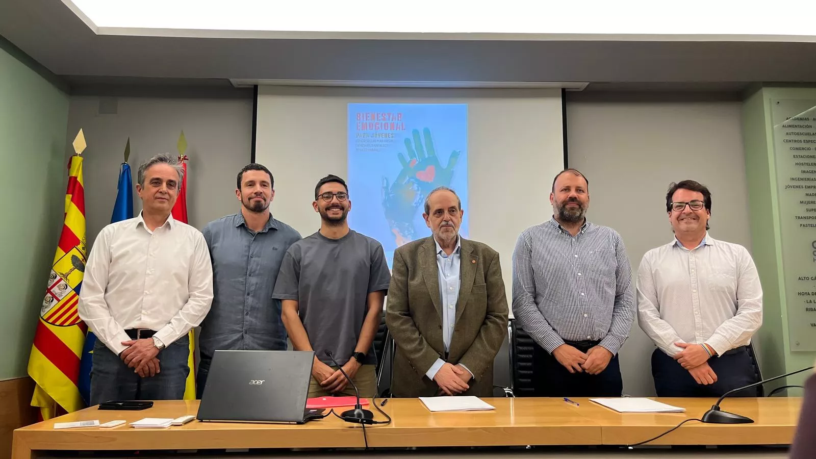 Alfredo Carrera, Noel Torrijos, Óscar Nadal, José Antonio Torres, Pedro Loscertales y Óscar Gavín.