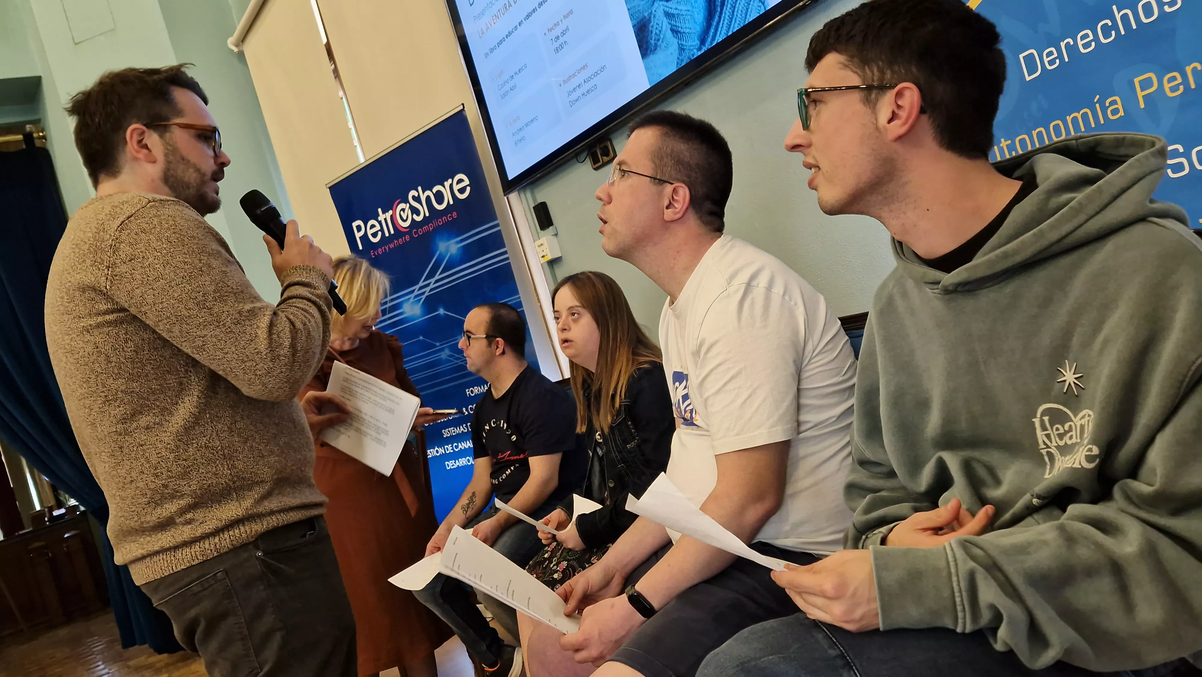 Presentación del libro La aventura de la ética. Foto Myriam Martínez