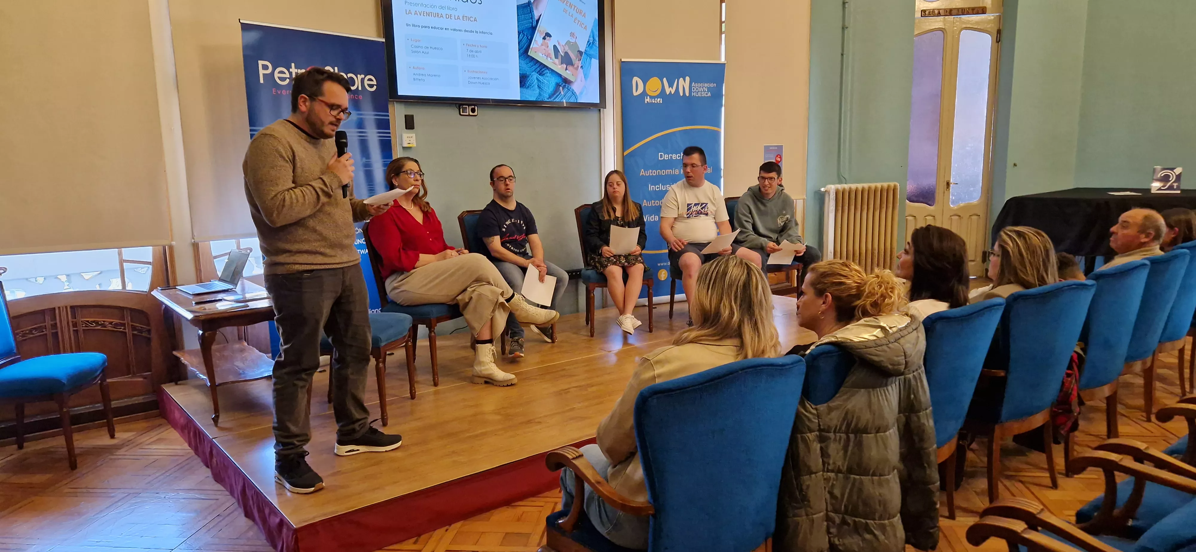 Jesús Falceto. Presentación del libro La aventura de la ética. Foto Myriam Martínez