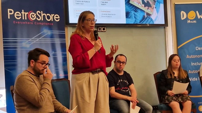 Andrea Moreno. Presentación del libro La aventura de la ética. Foto Myriam Martínez