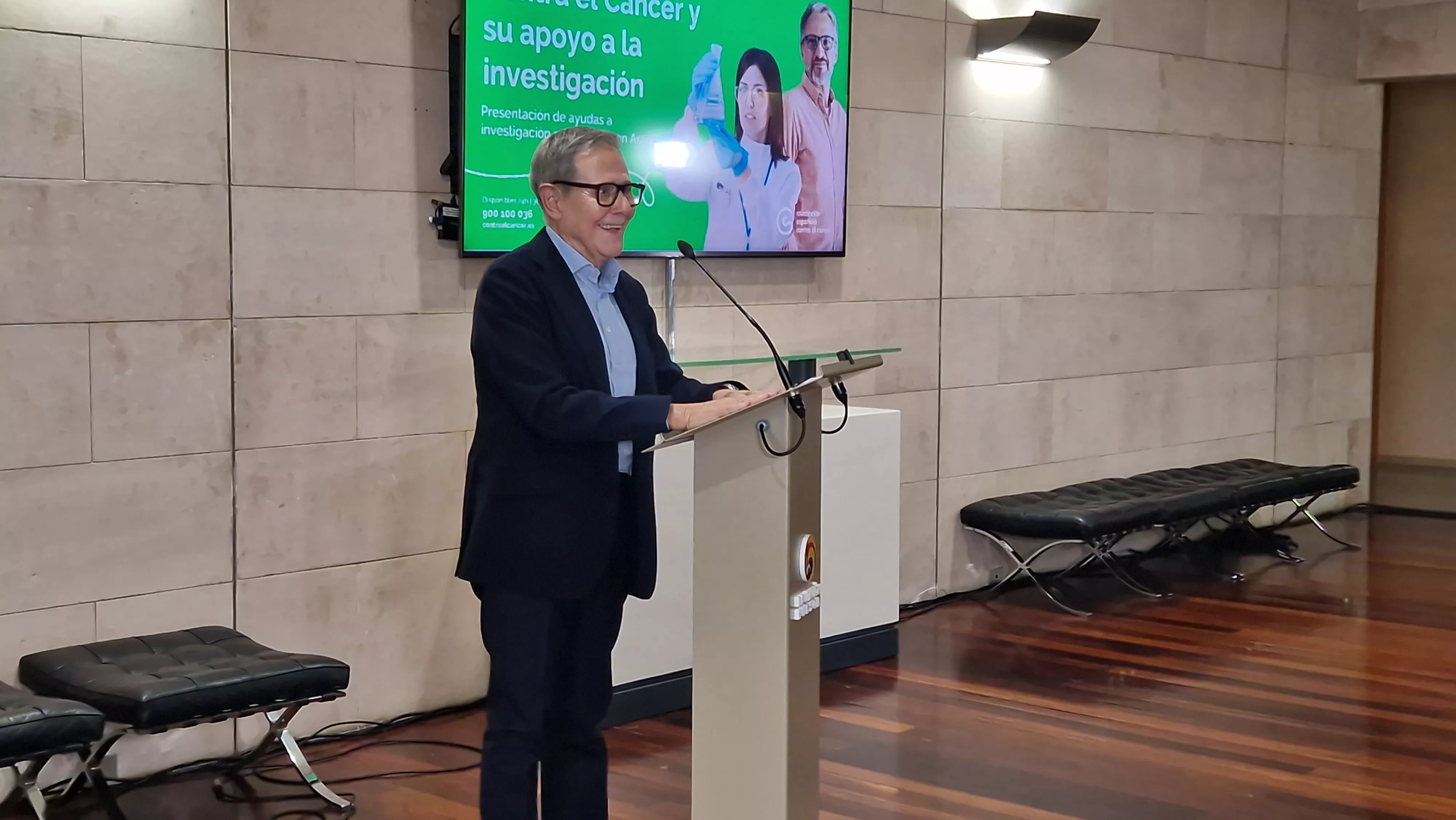 Ramón Reyes. Presentación de tres proyectos de investigación con ayudas de la AECC en Aragón. Foto Myriam Martínez