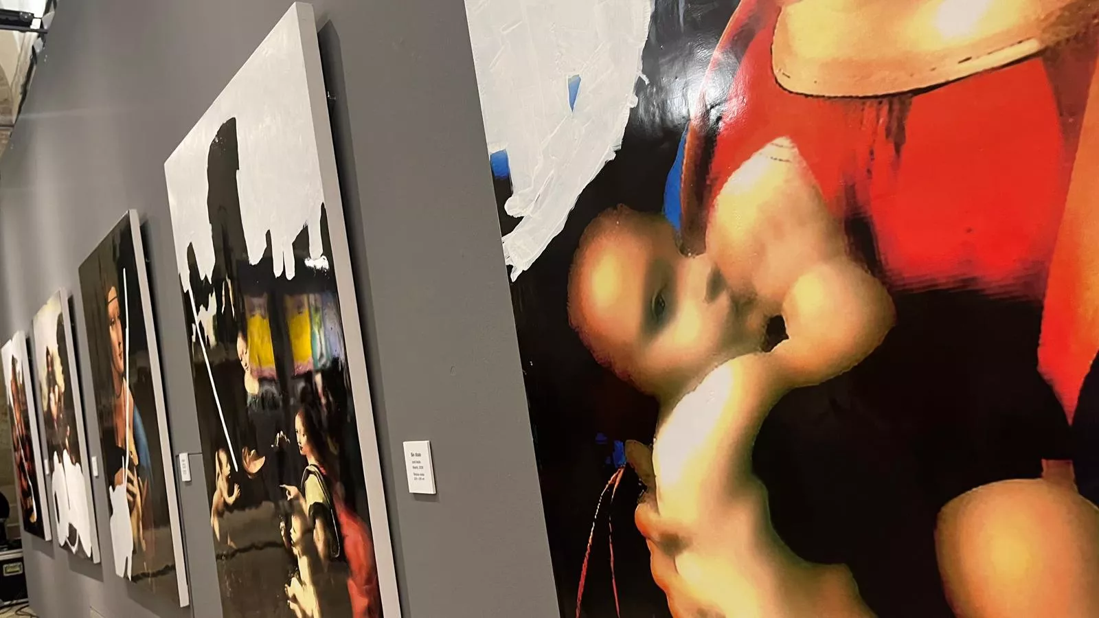 Exposición ‘Antonio Teresa Aragón’, de Jordi Mollà en el Museo de Huesca. Foto Mercedes Manterola