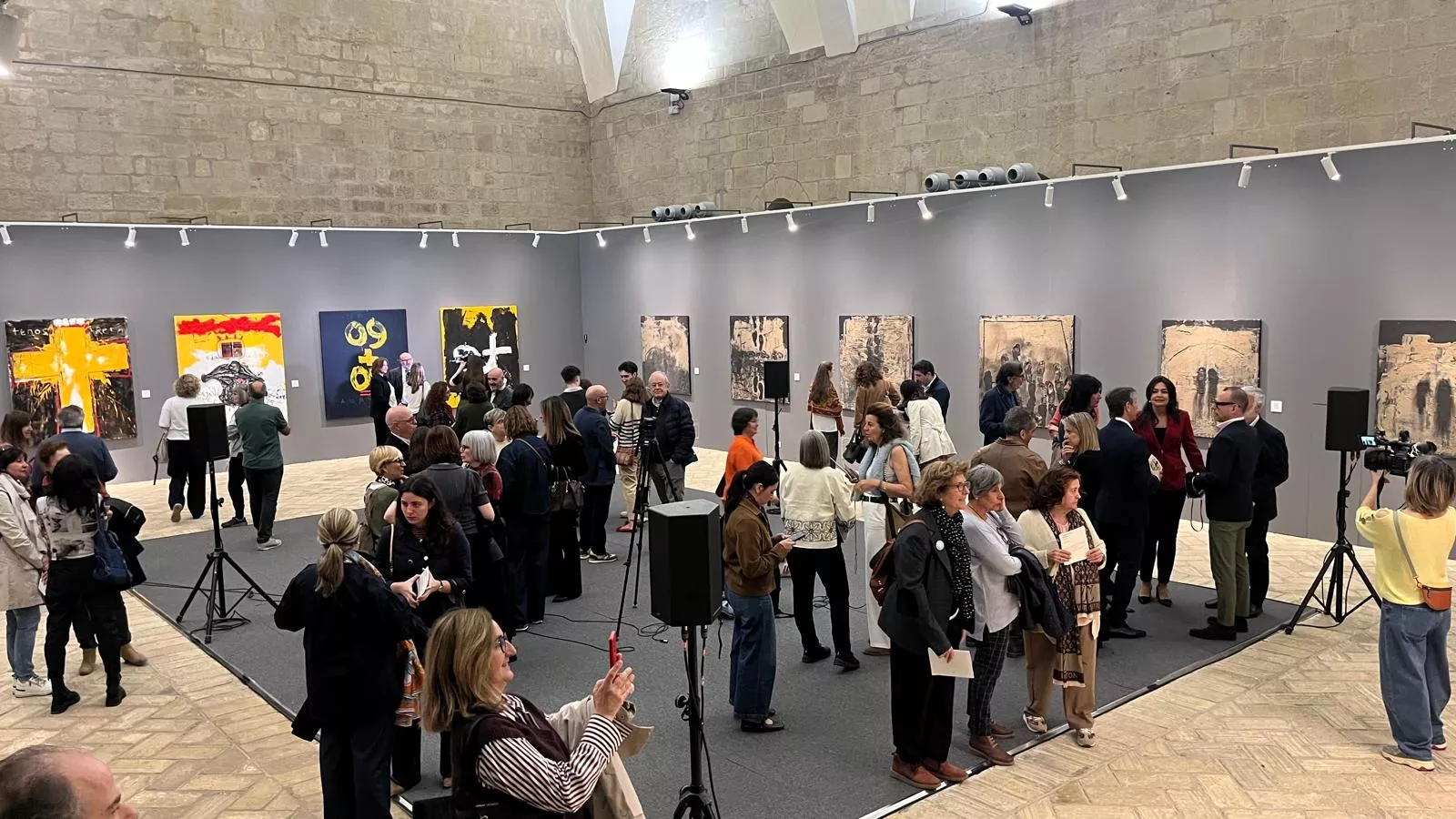 Exposición ‘Antonio Teresa Aragón’, de Jordi Mollà en el Museo de Huesca. Foto Mercedes Manterola