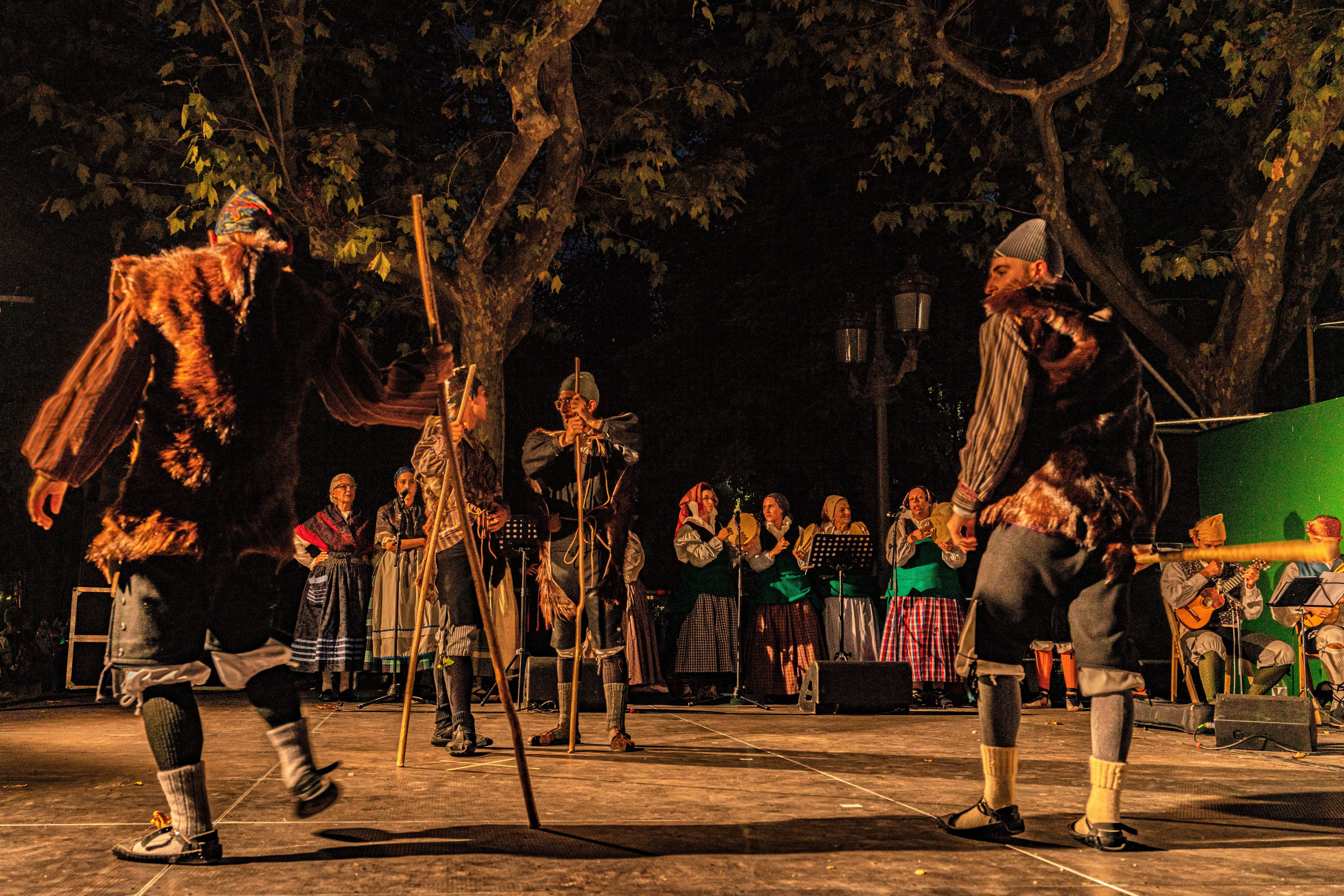 Agrupación Folclórica Santa Cecilia. Foto José Antonio Terrón 