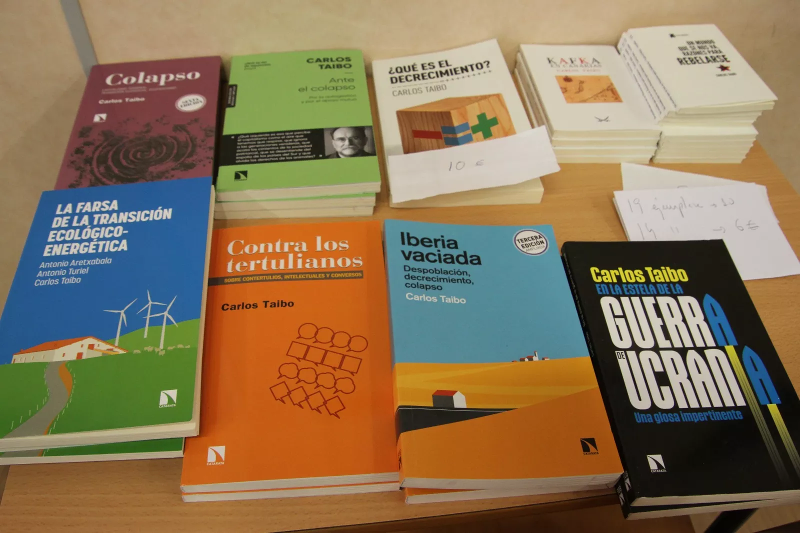  Carlos Taibo en la Facultad de Ciencias Humanas. Foto Carlos Neofato