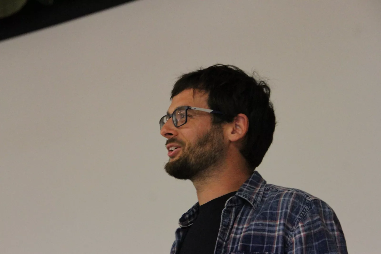  Carlos Taibo en la Facultad de Ciencias Humanas. Foto Carlos Neofato