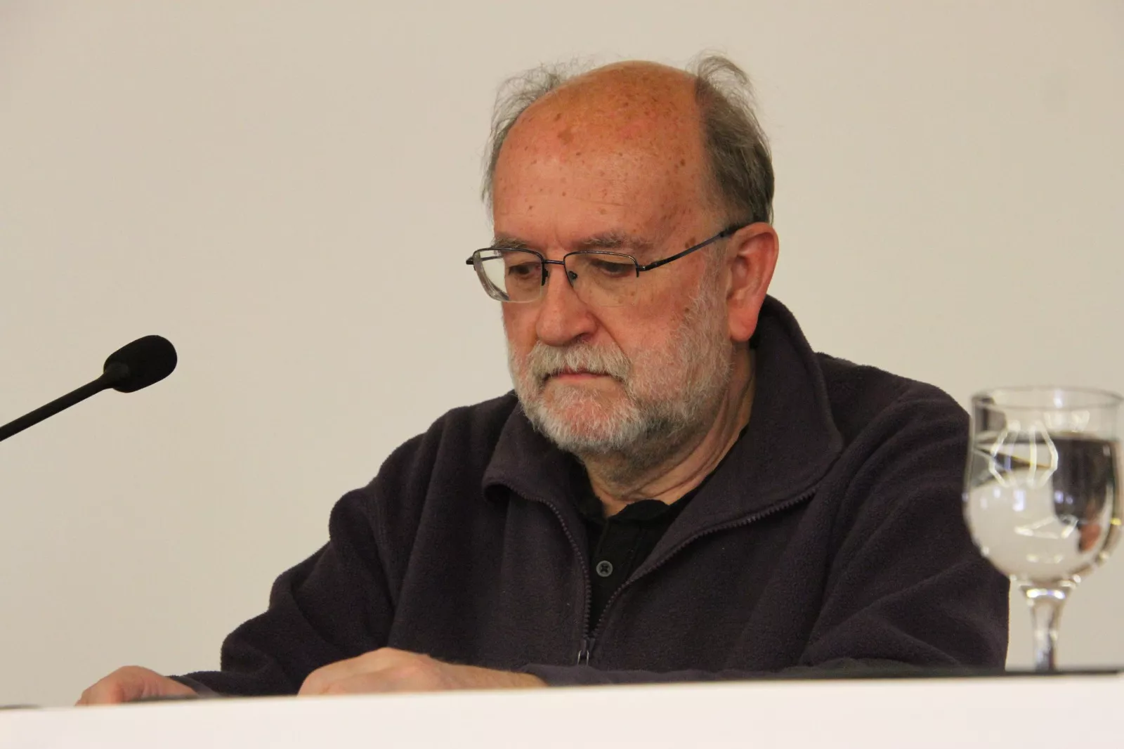  Carlos Taibo en la Facultad de Ciencias Humanas. Foto Carlos Neofato