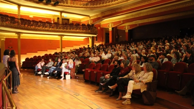 Mabel Lozano en el Teatro Olimpia de Huesca. Foto Carlos Neofato