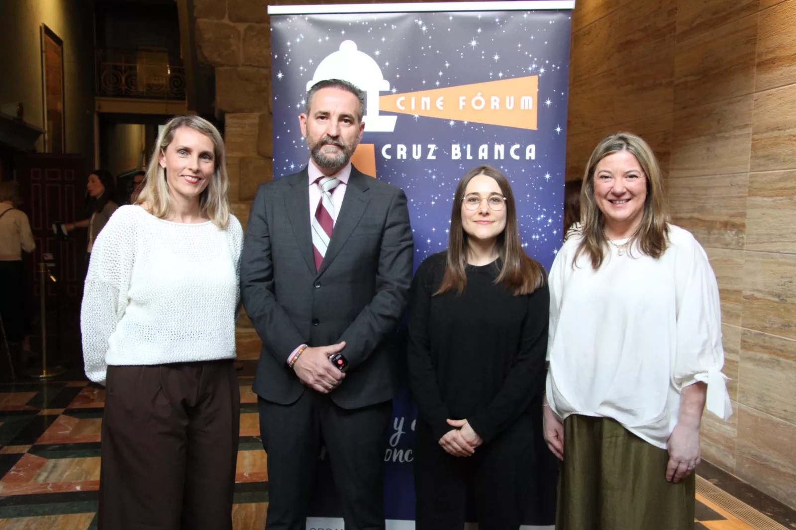 Cineforum de la Cruz Blanca. Foto Carlos Neofato