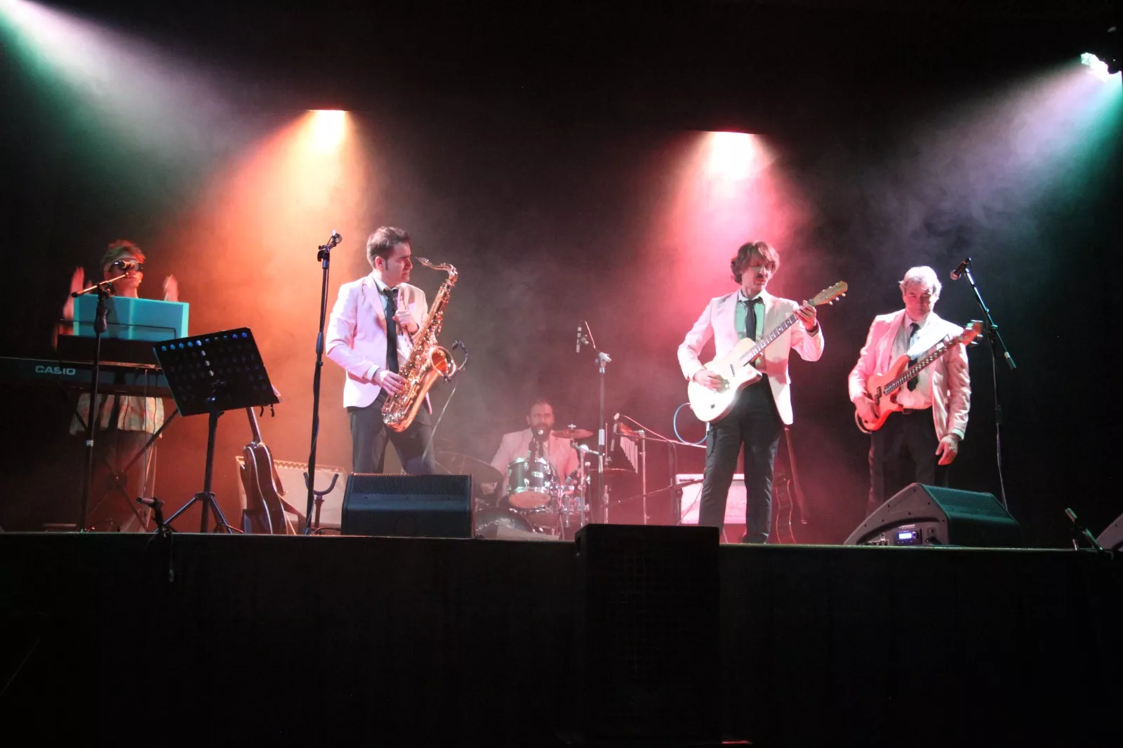 Los Pipelines. Foto Carlos Neofato