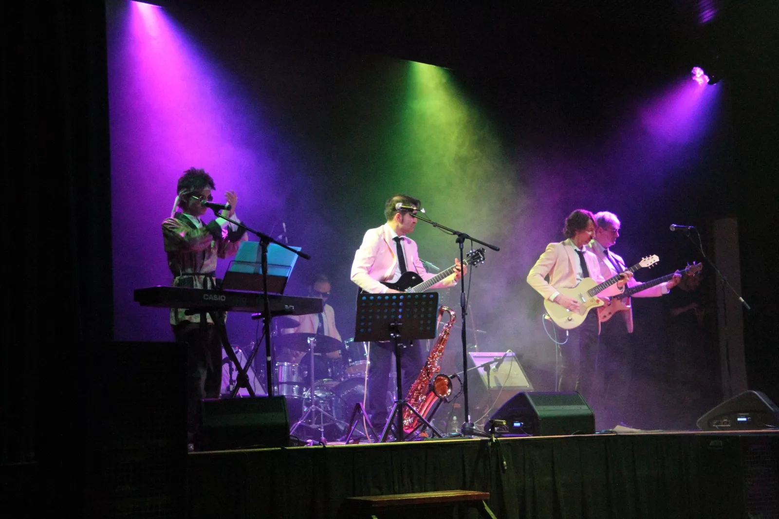 Los Pipelines. Foto Carlos Neofato