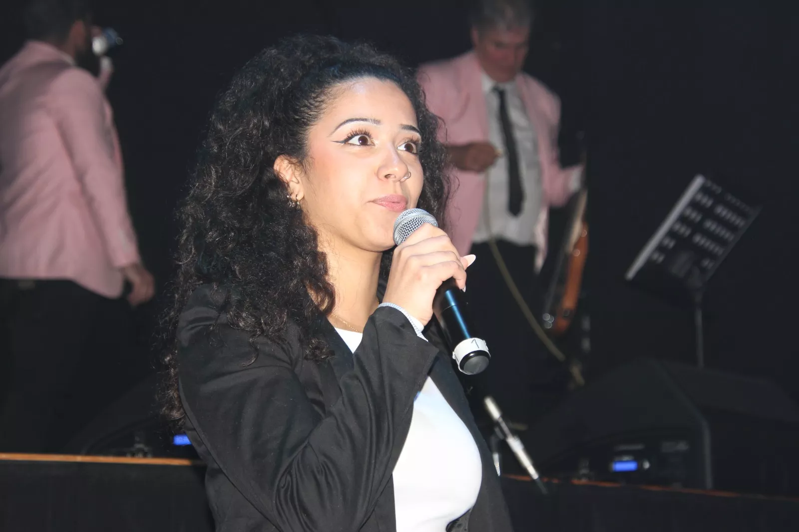 Actuación de Eraje. Foto Carlos Neofato